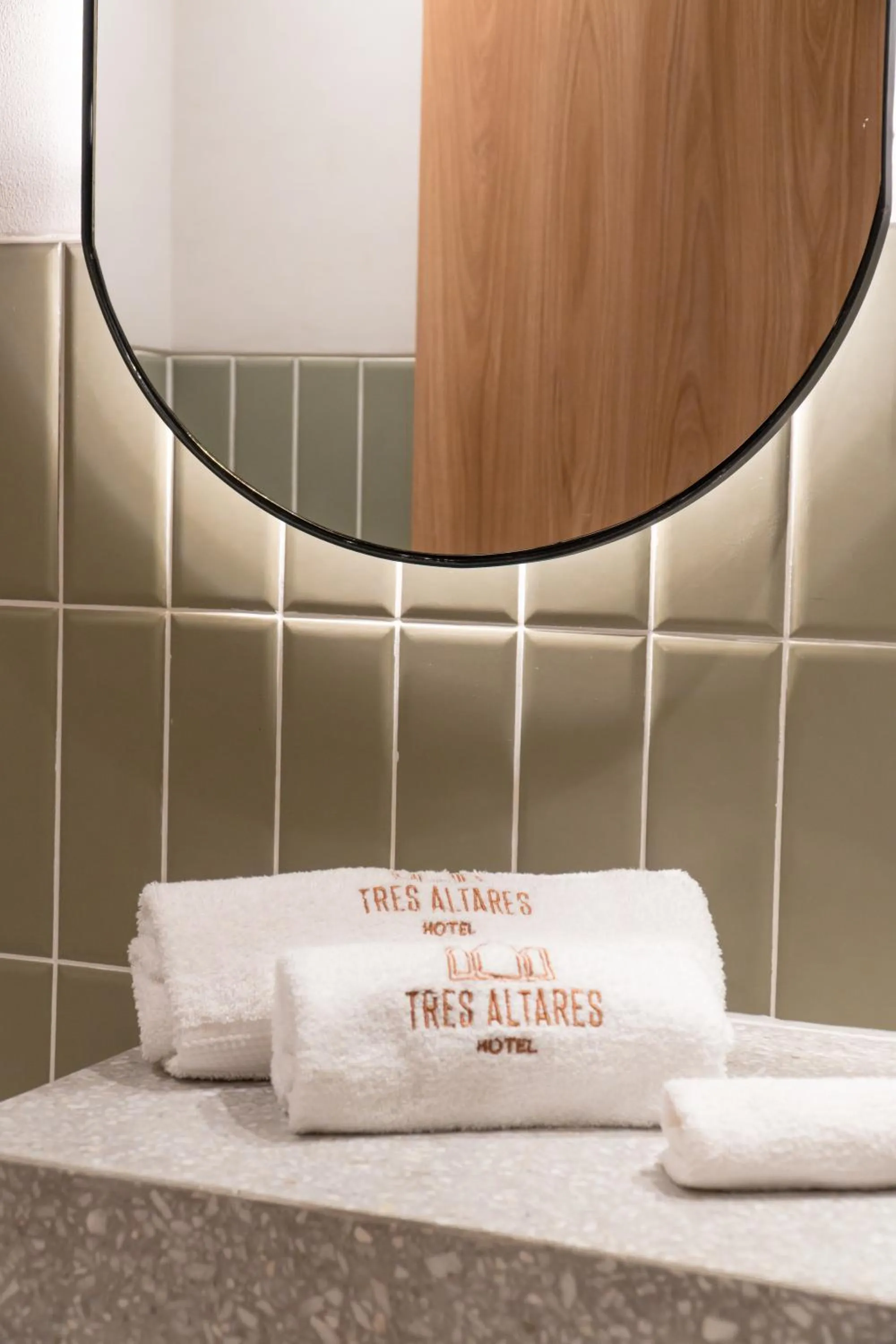 Hotel Tres Altares Sabaneta