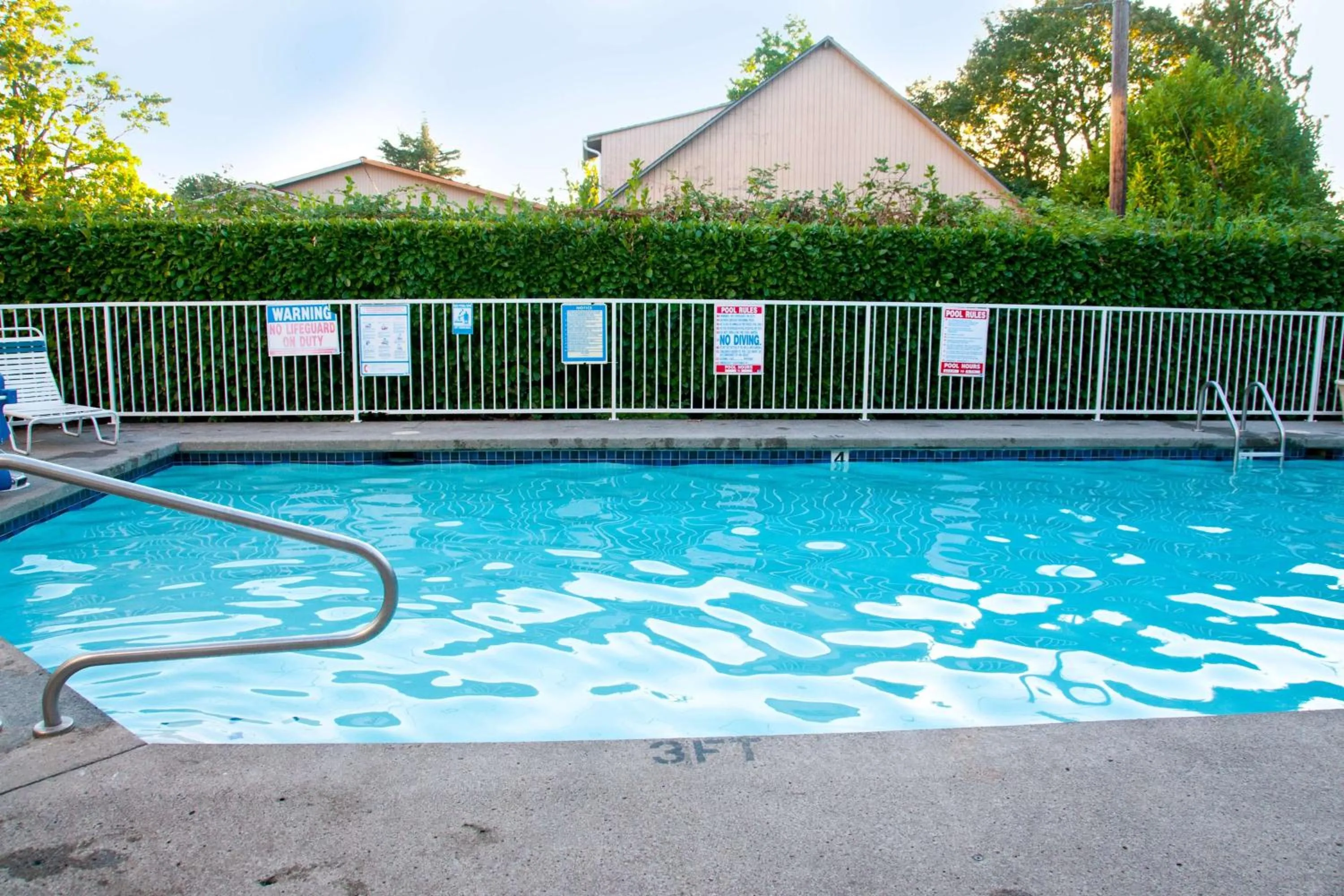 Day in Studio 6-Portland, OR