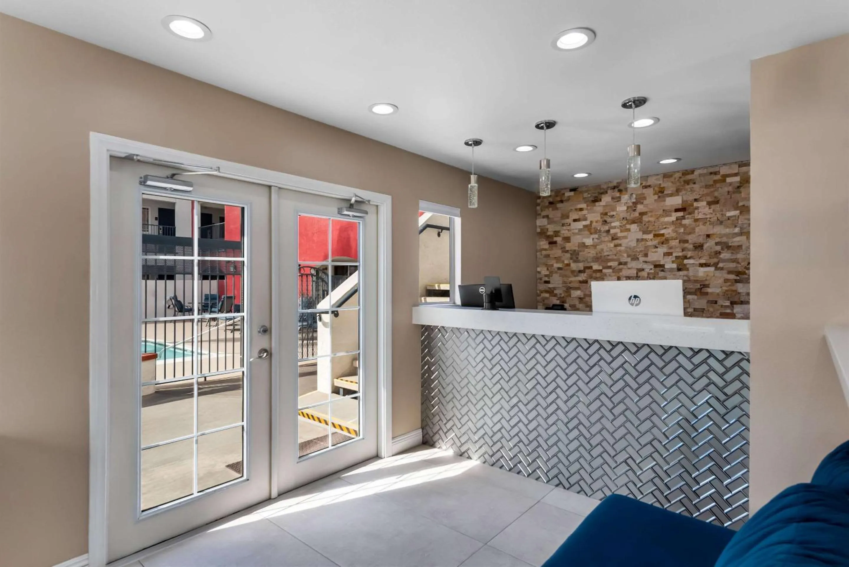 Lobby or reception, Bed in SureStay Plus Hotel by Best Western Chula Vista West