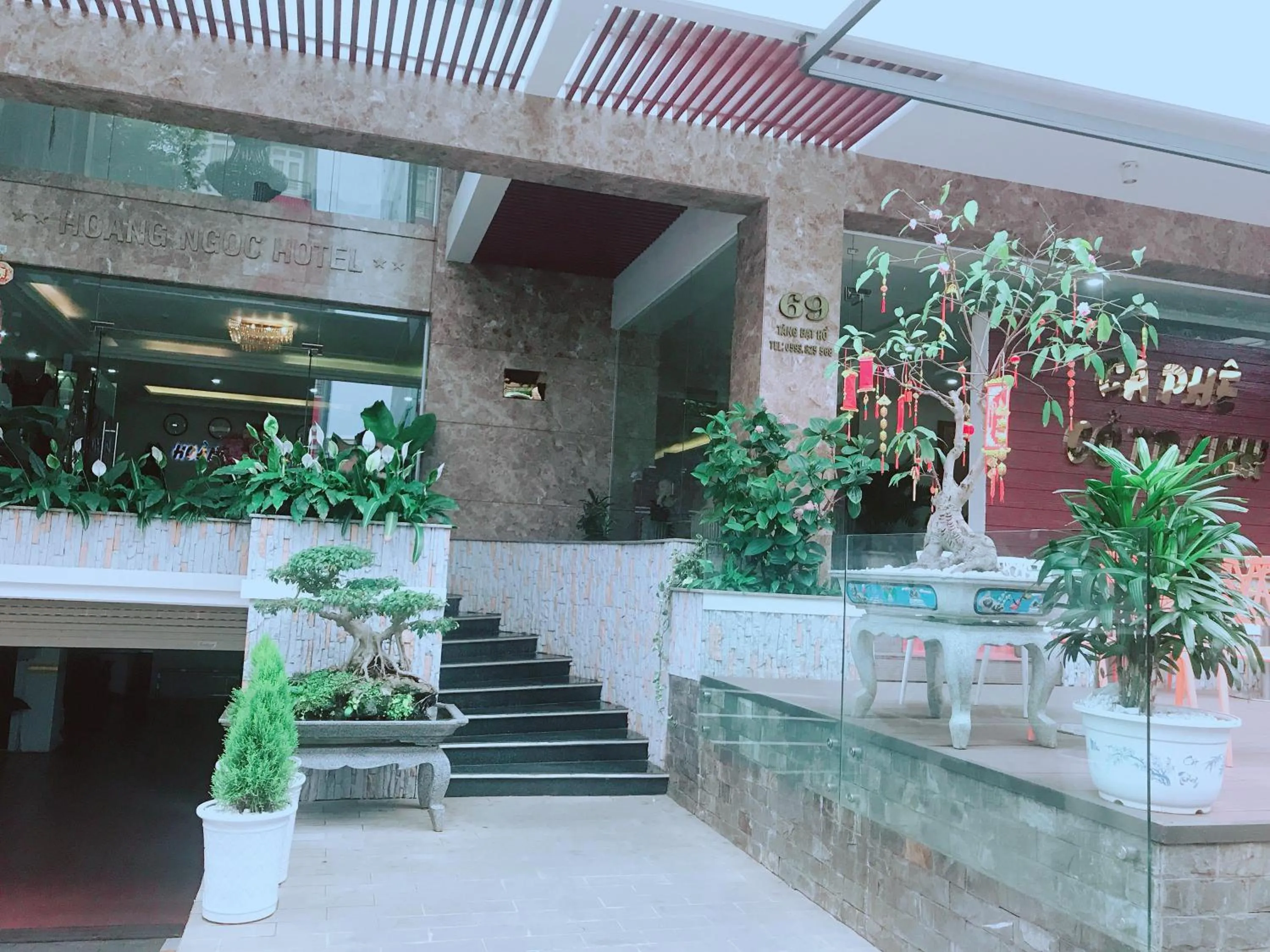 Property building in Hoang Ngoc Hotel