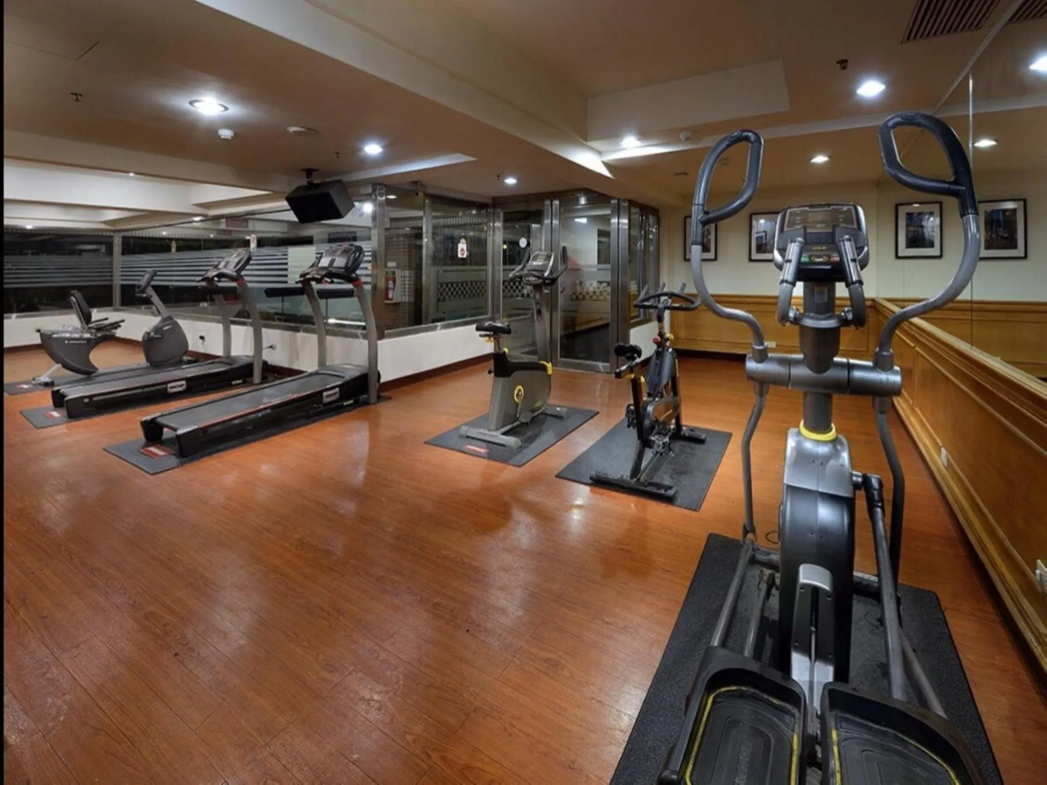 Fitness centre/facilities in Cheng Pao Hotel