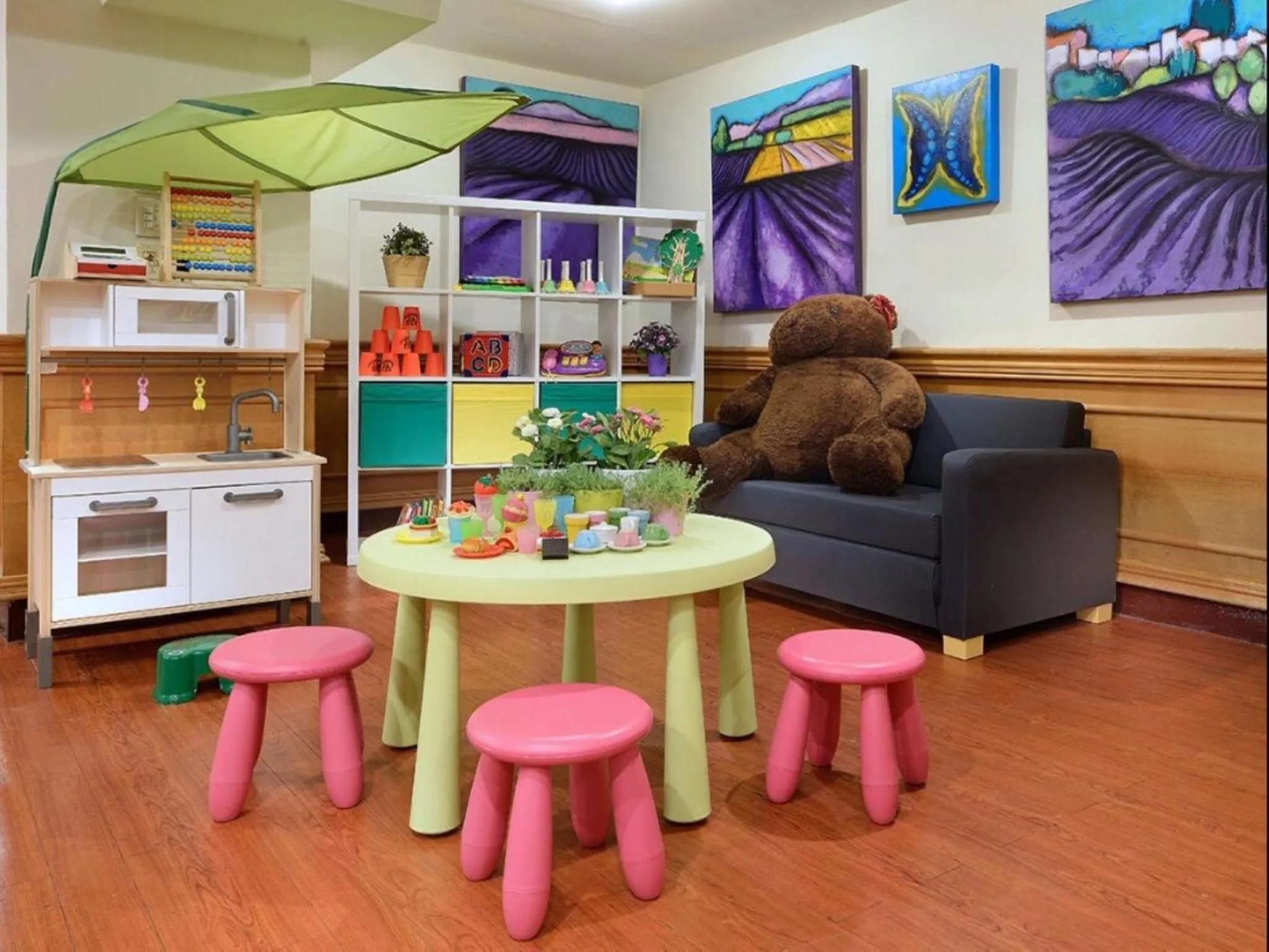 Children play ground in Cheng Pao Hotel