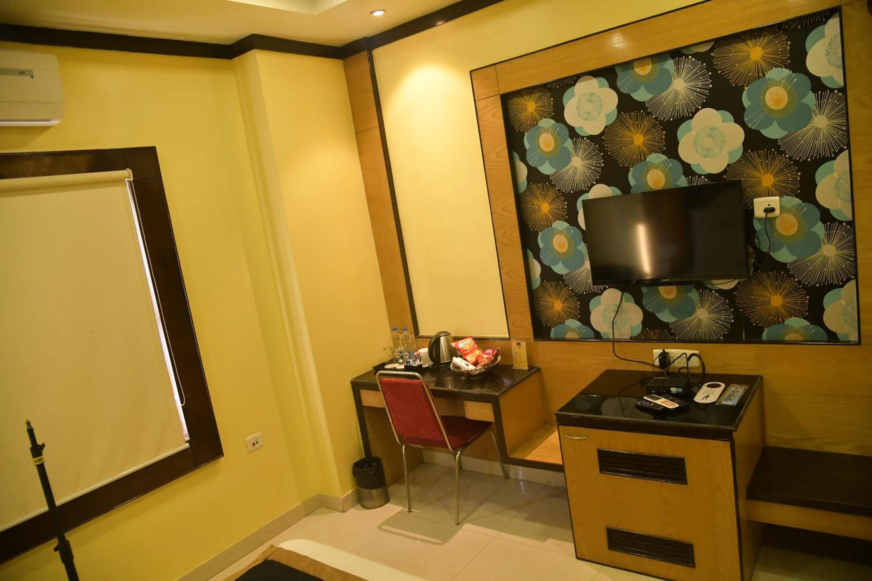 TV and multimedia in Hotel Sonar Tori