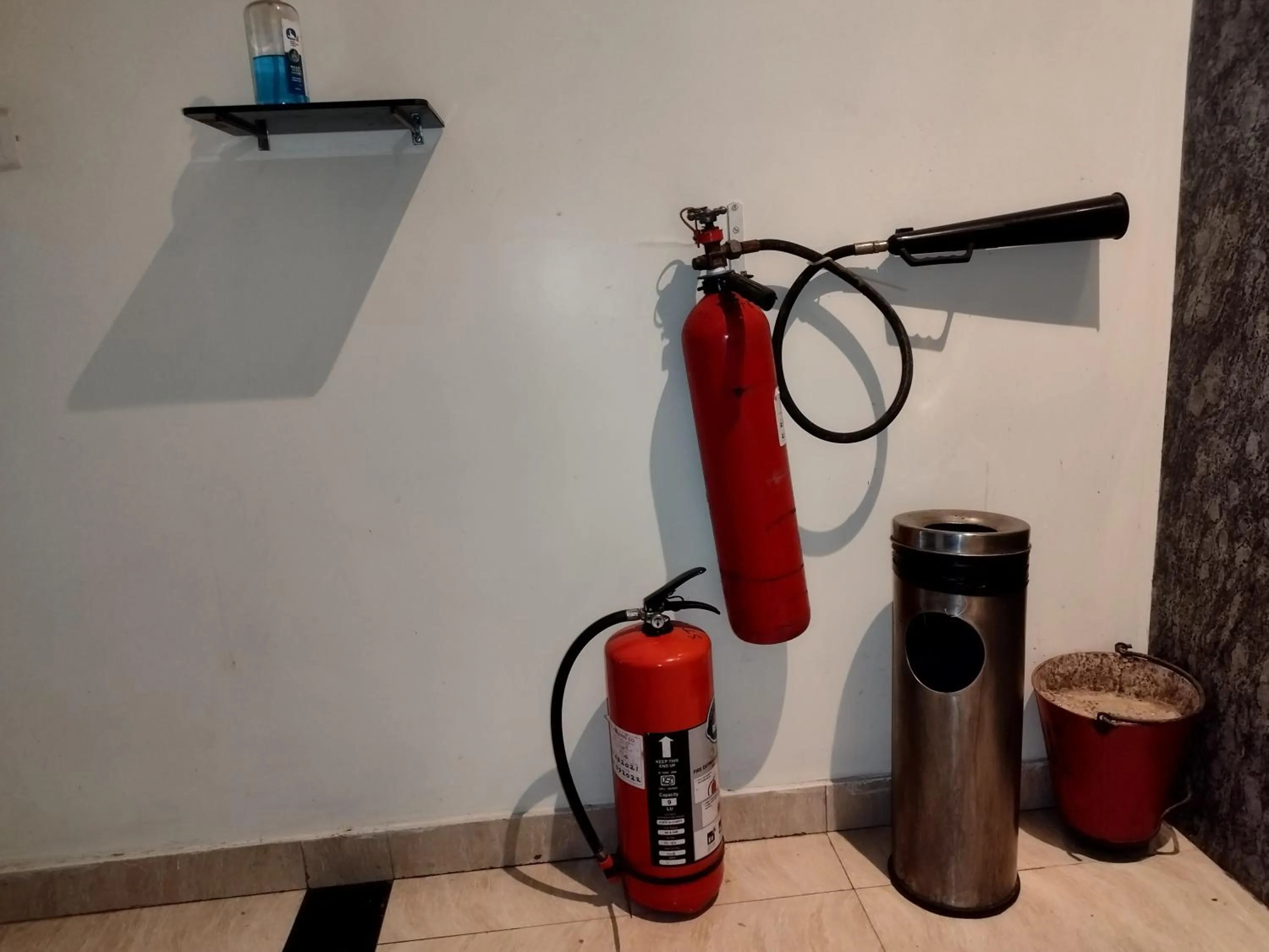 flat iron in Hotel Sonar Tori