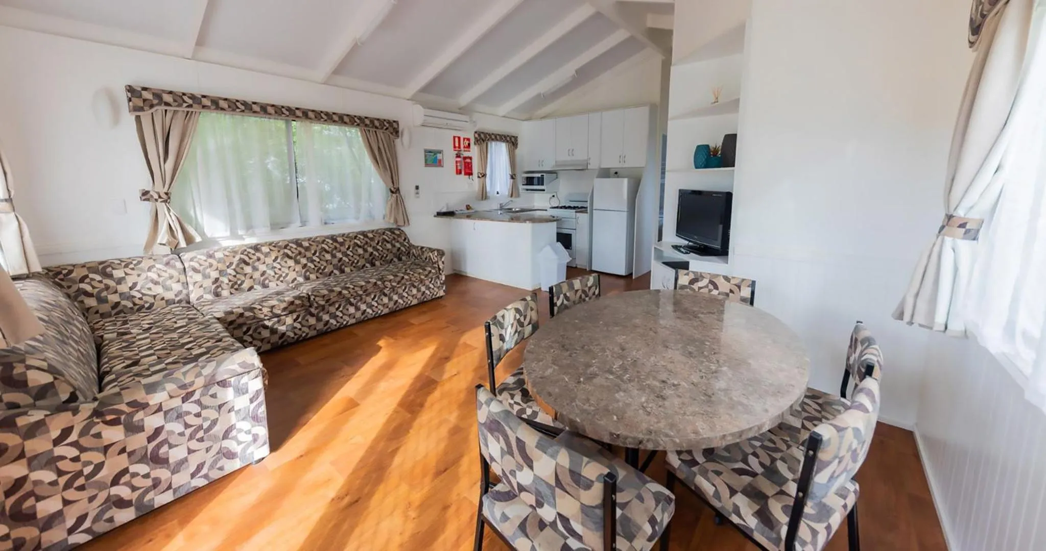 Living room in BIG4 Breeze Holiday Parks - Eildon