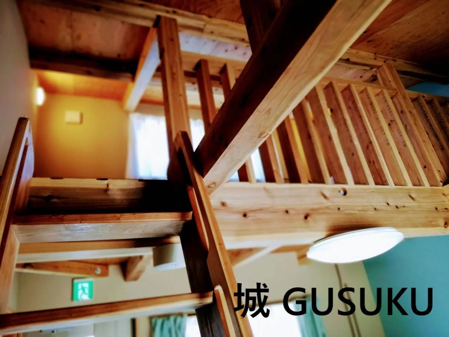 Living room in Sunset Hill Bise