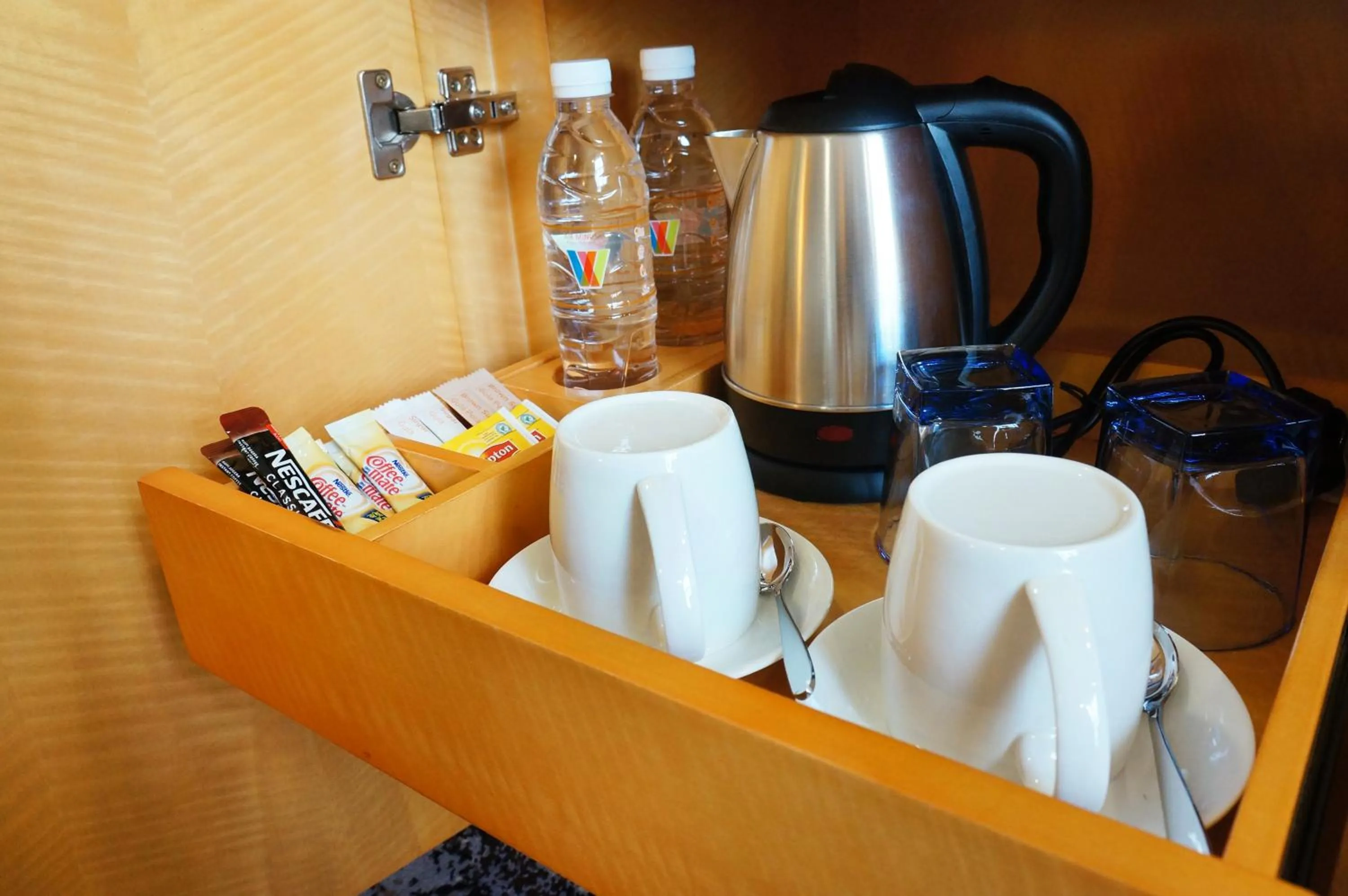 Coffee/tea facilities in The Waterfront Hotel Kuching