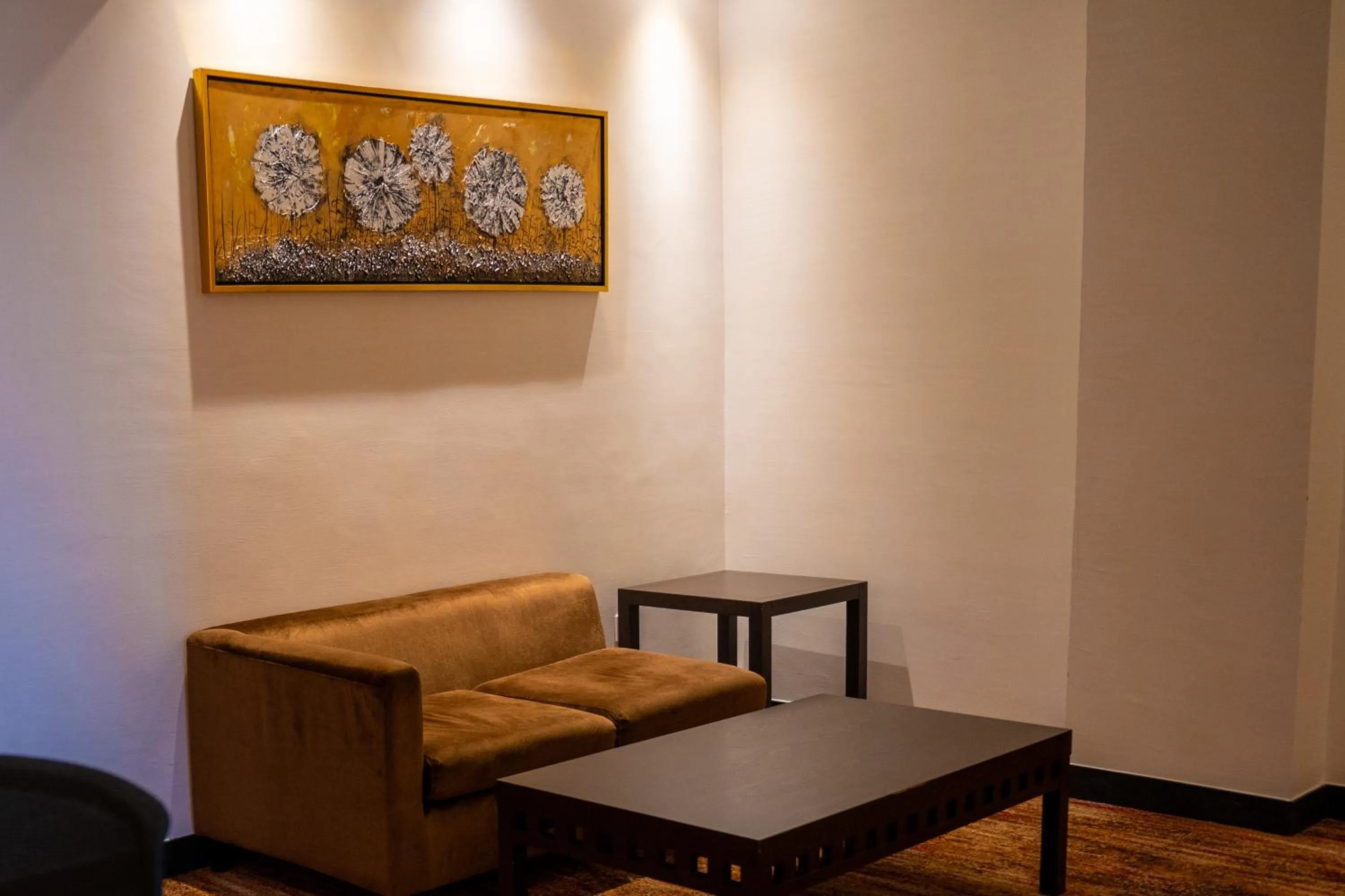 Living room in The Waterfront Hotel Kuching