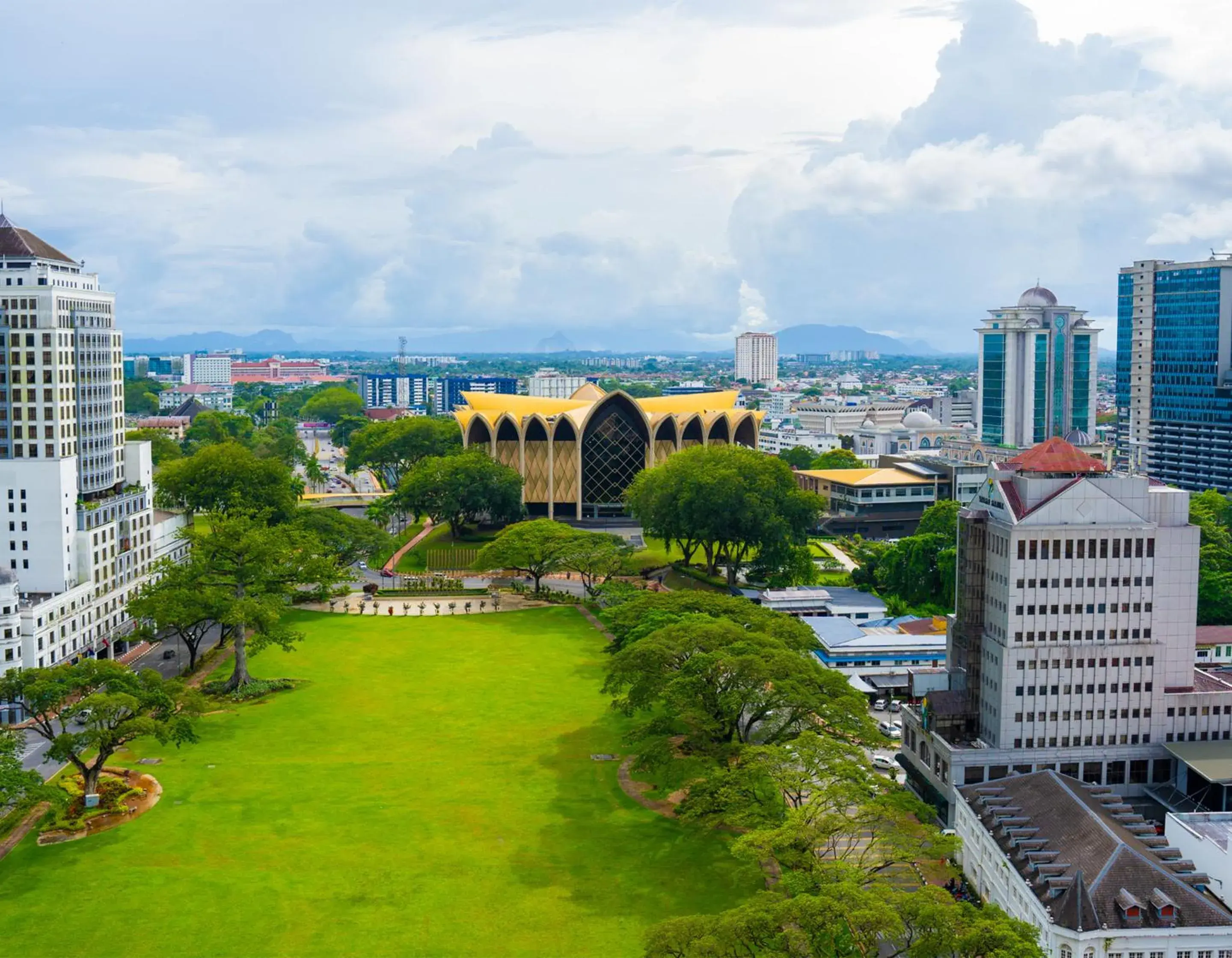Premier Twin (City View) in The Waterfront Hotel Kuching Premier Twin (City View) in The Waterfront Hotel Kuching