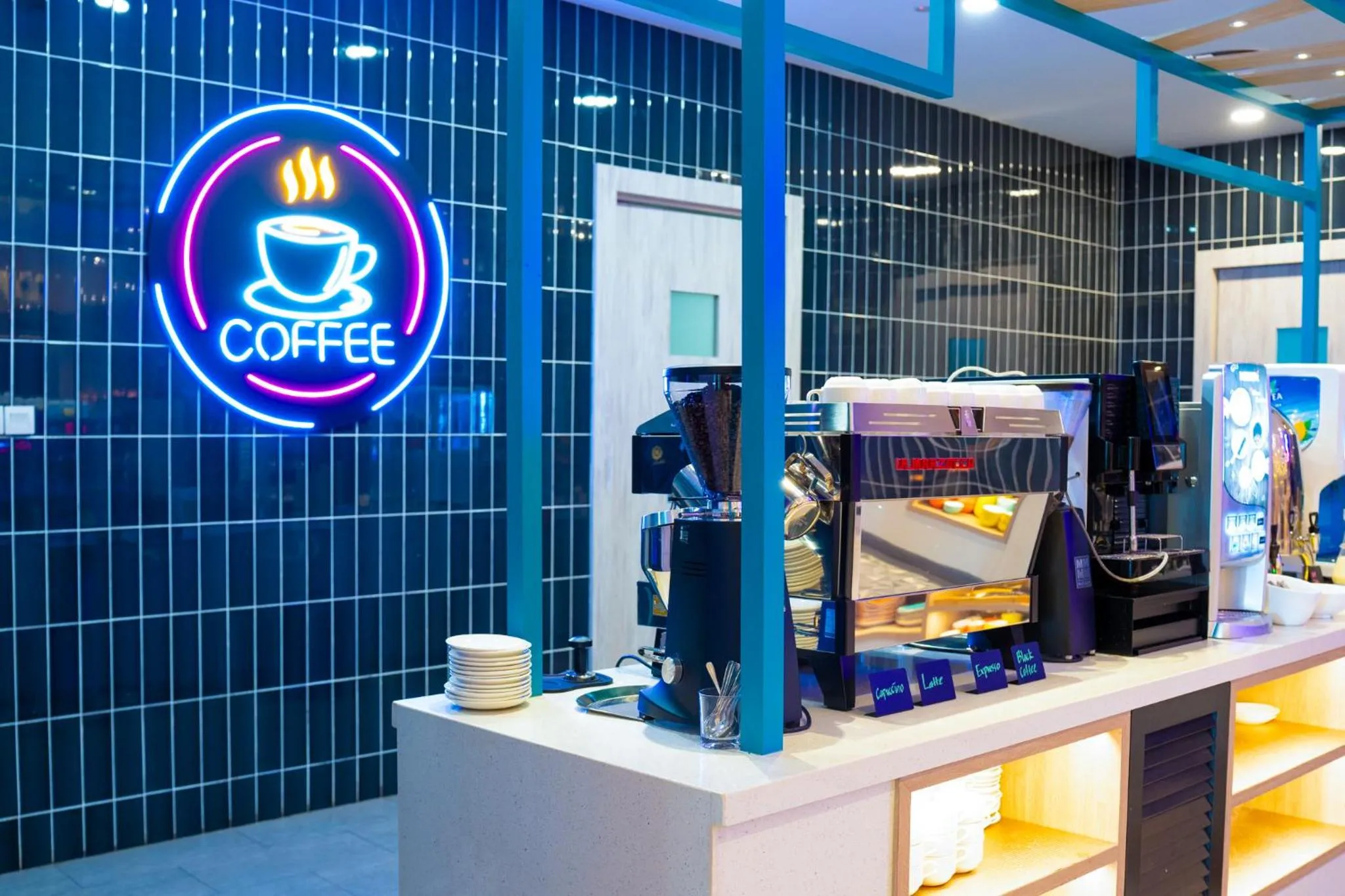 Restaurant/places to eat in The Waterfront Hotel Kuching