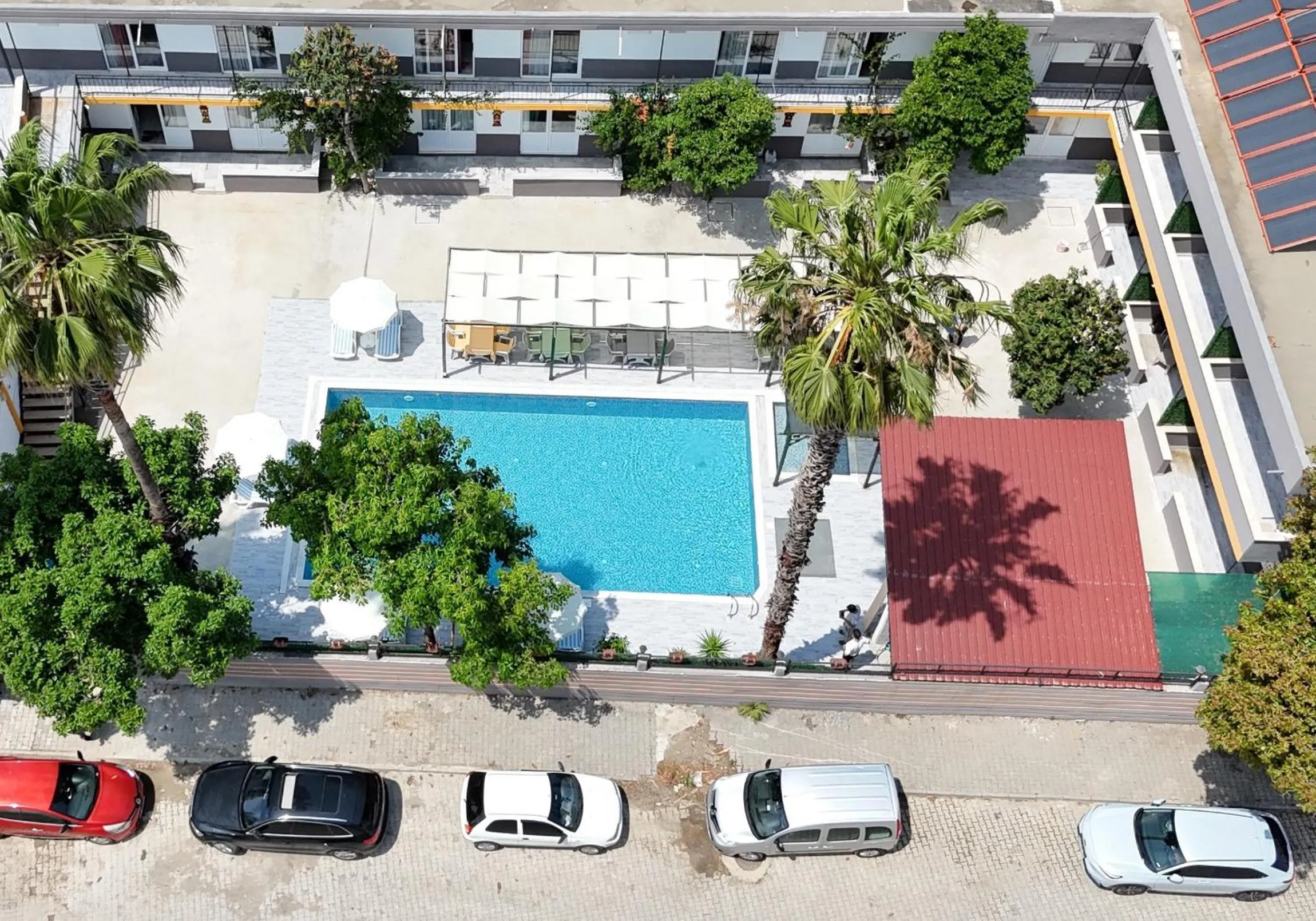 Hillside Apart House