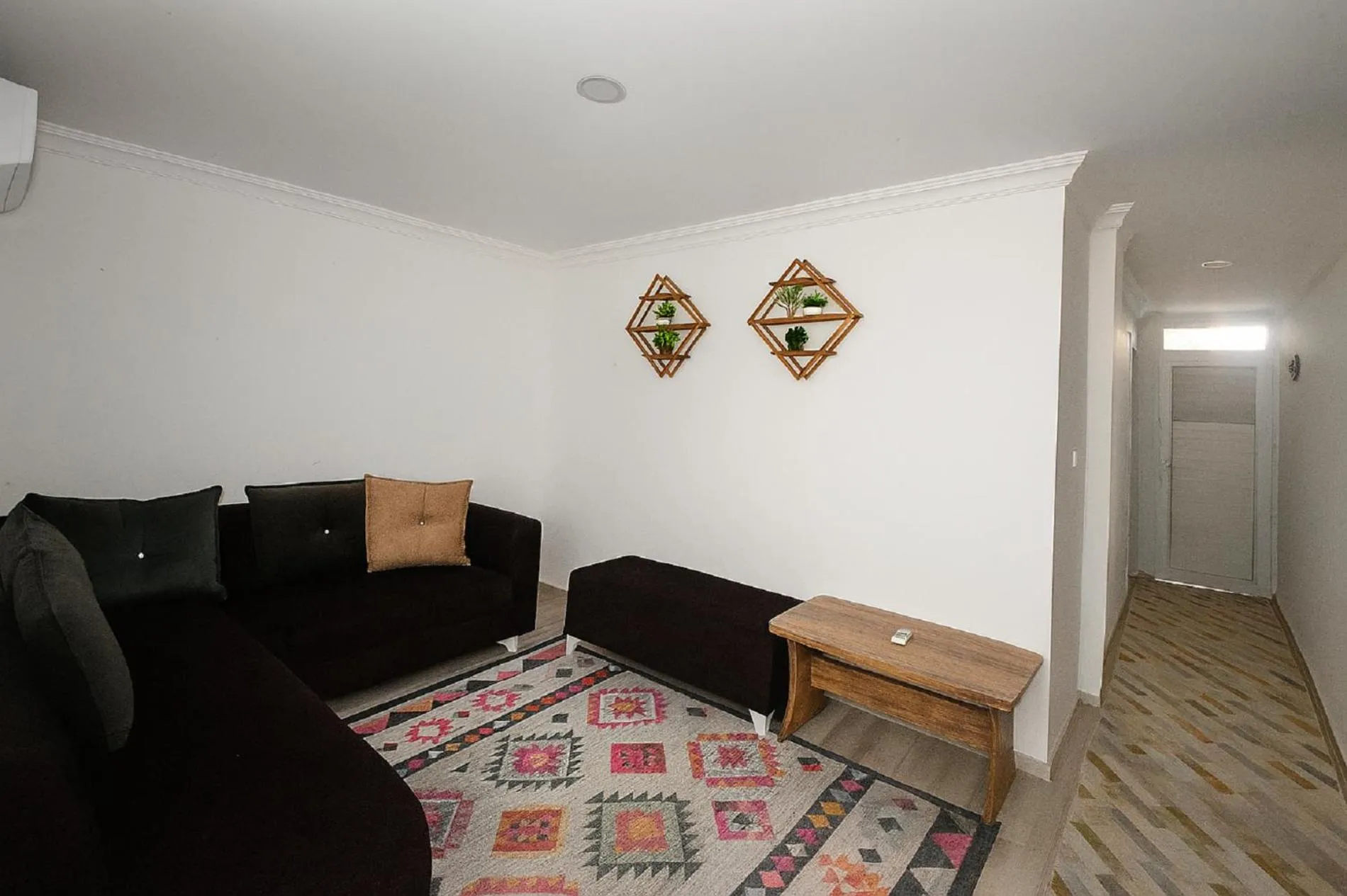 Bed in Hillside Apart House