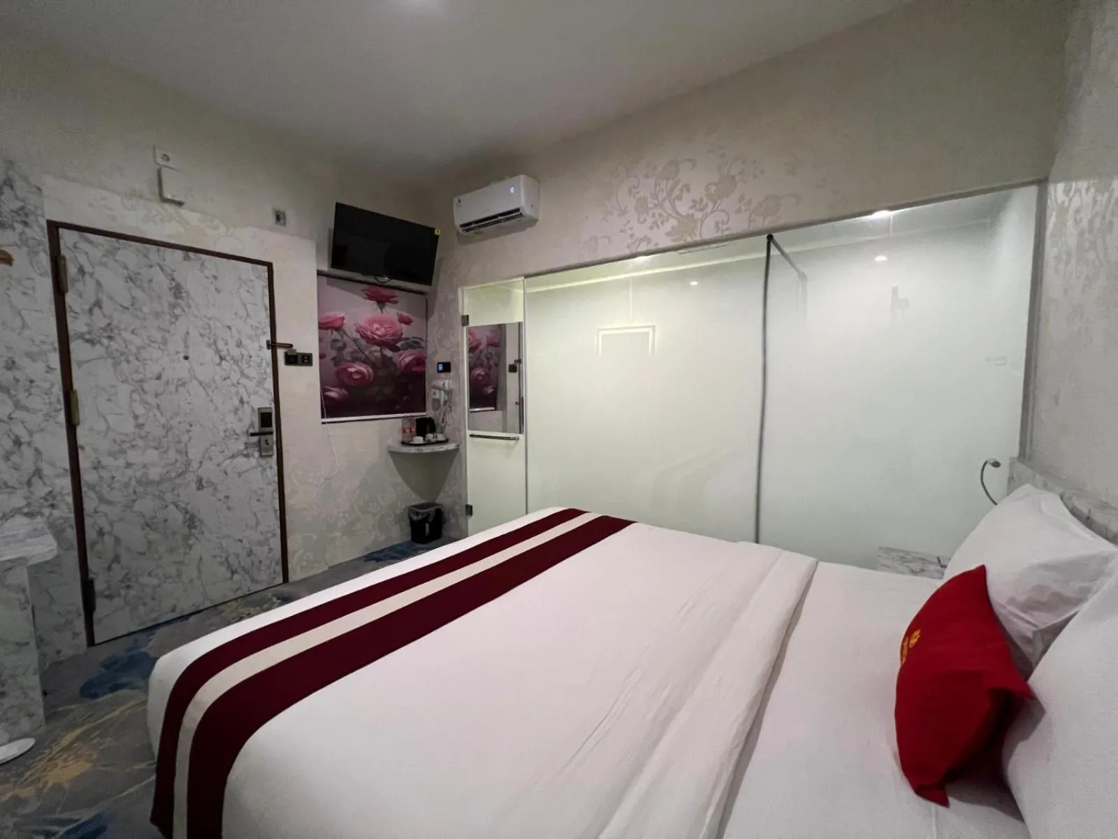 Bed in SELECTA HOTEL Medan
