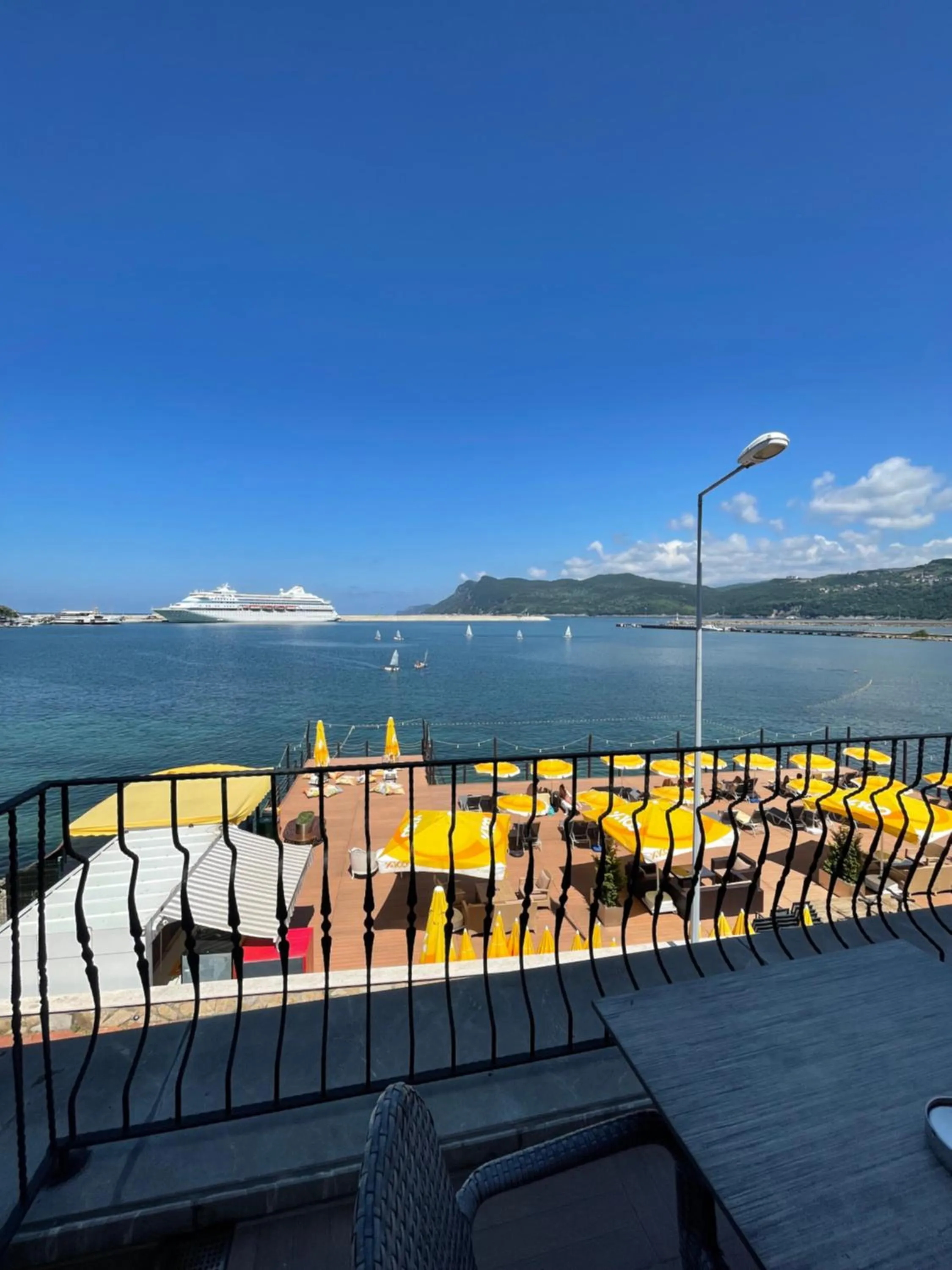 Sea view in Northdoor Hotel