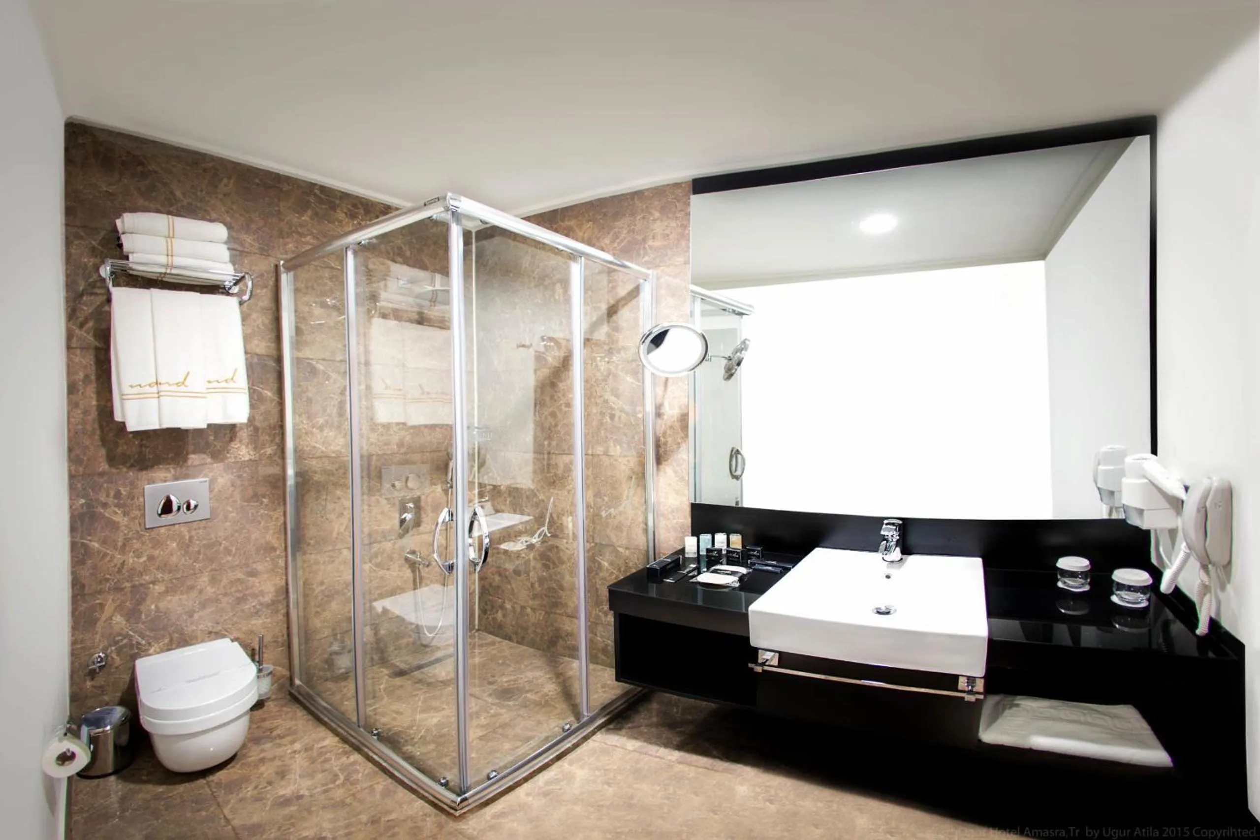 Decorative detail in Northdoor Hotel