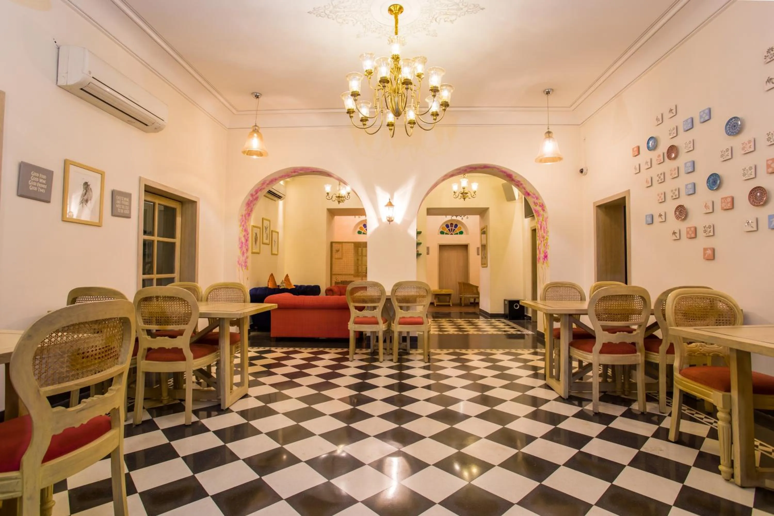 Lounge or bar in Grand Uniara A Heritage Hotel