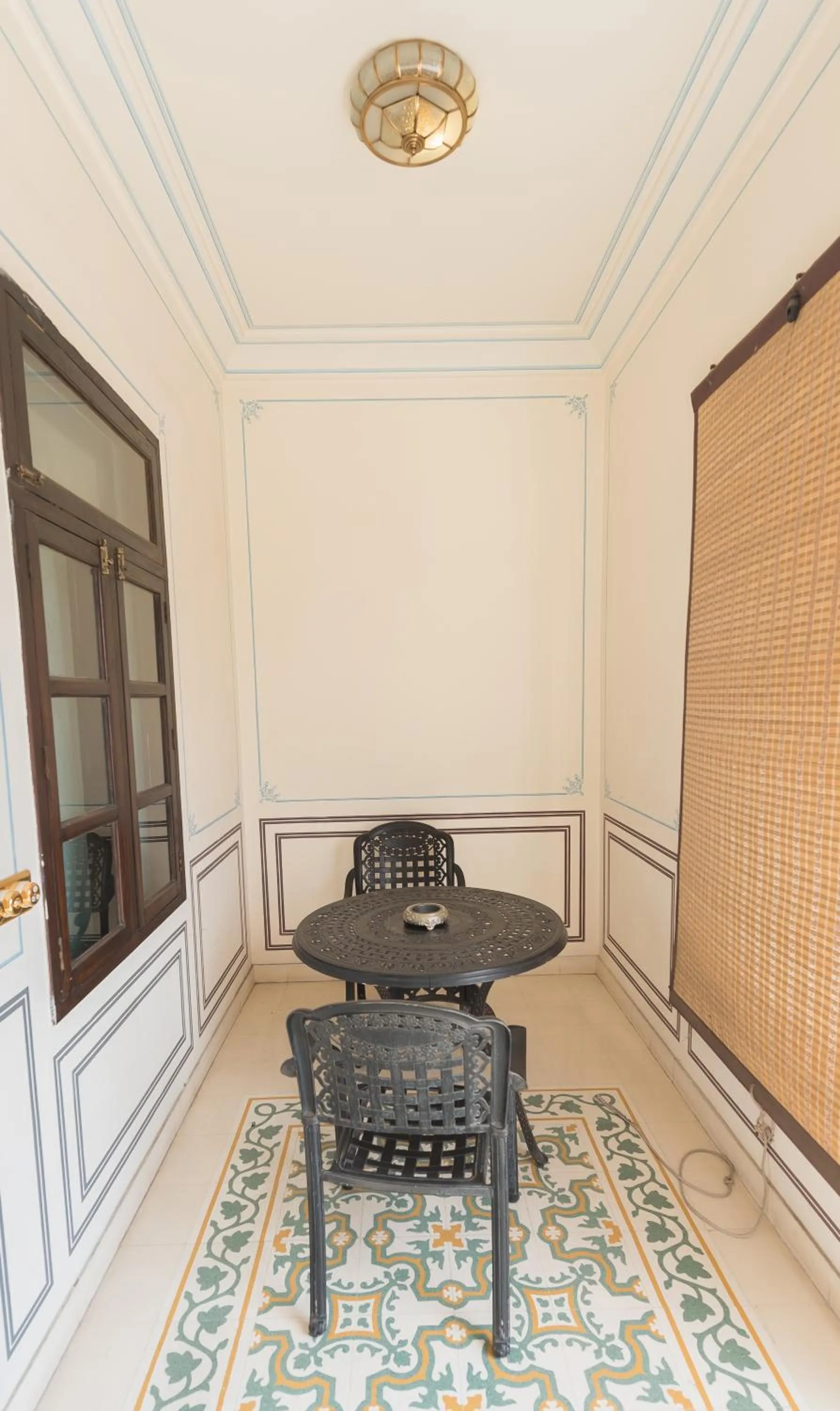 Seating area in Grand Uniara A Heritage Hotel