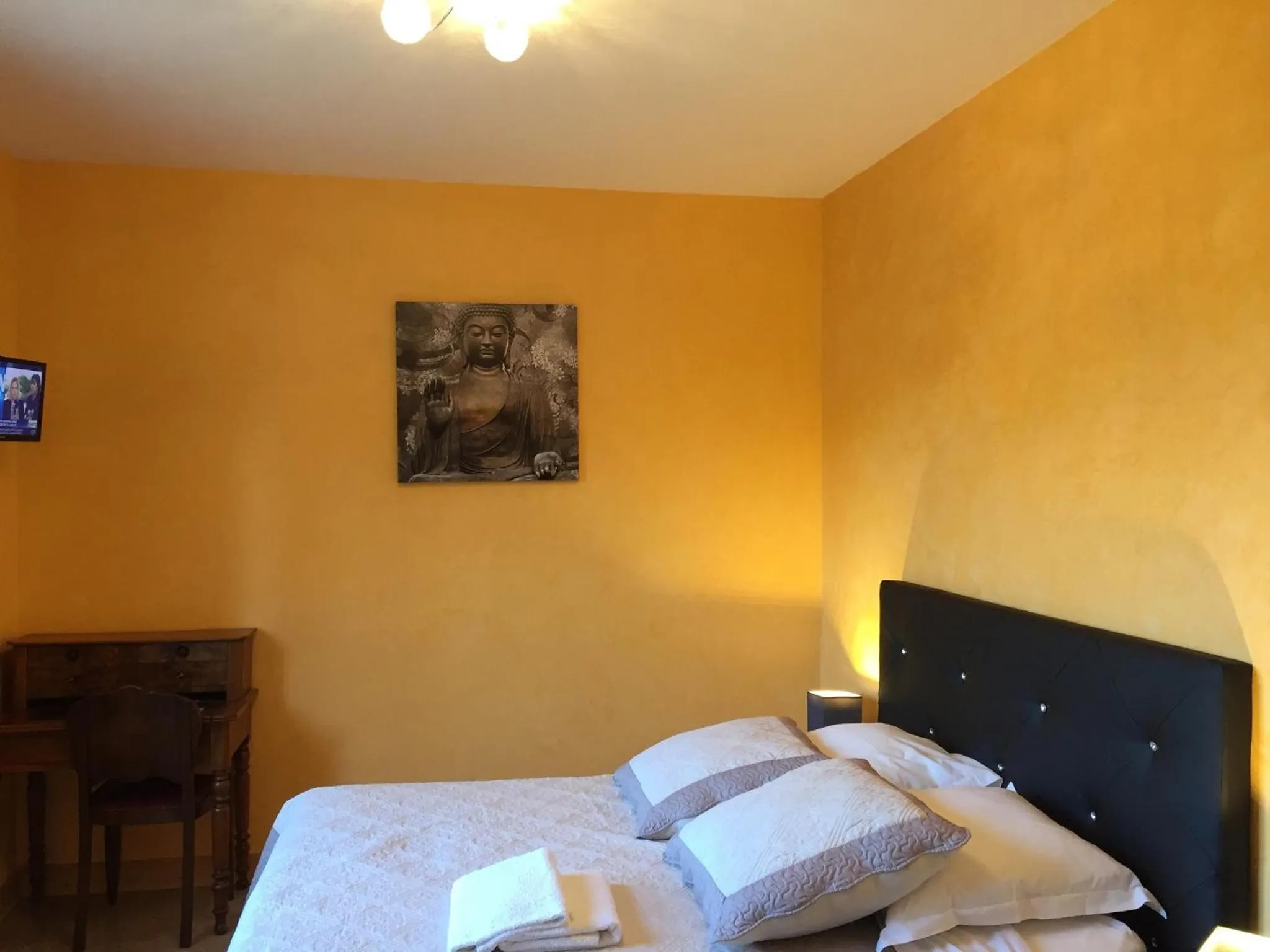 Bedroom, Bed in Chambres D'hôtes du Plessis