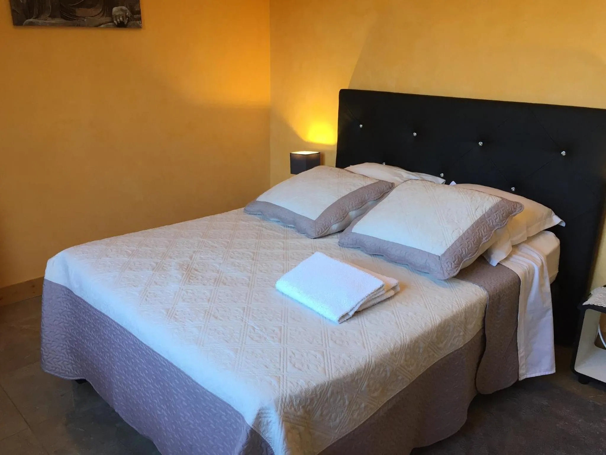 Bedroom, Bed in Chambres D'hôtes du Plessis