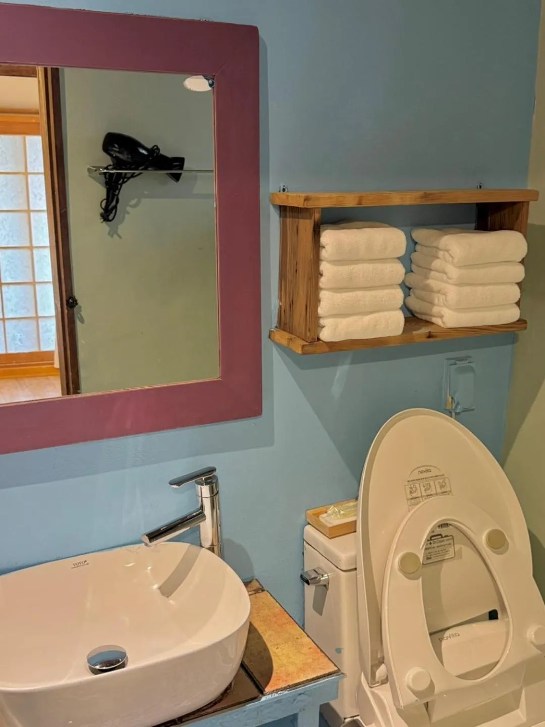 Toilet in Jeonju Gaindang Hanok Stay