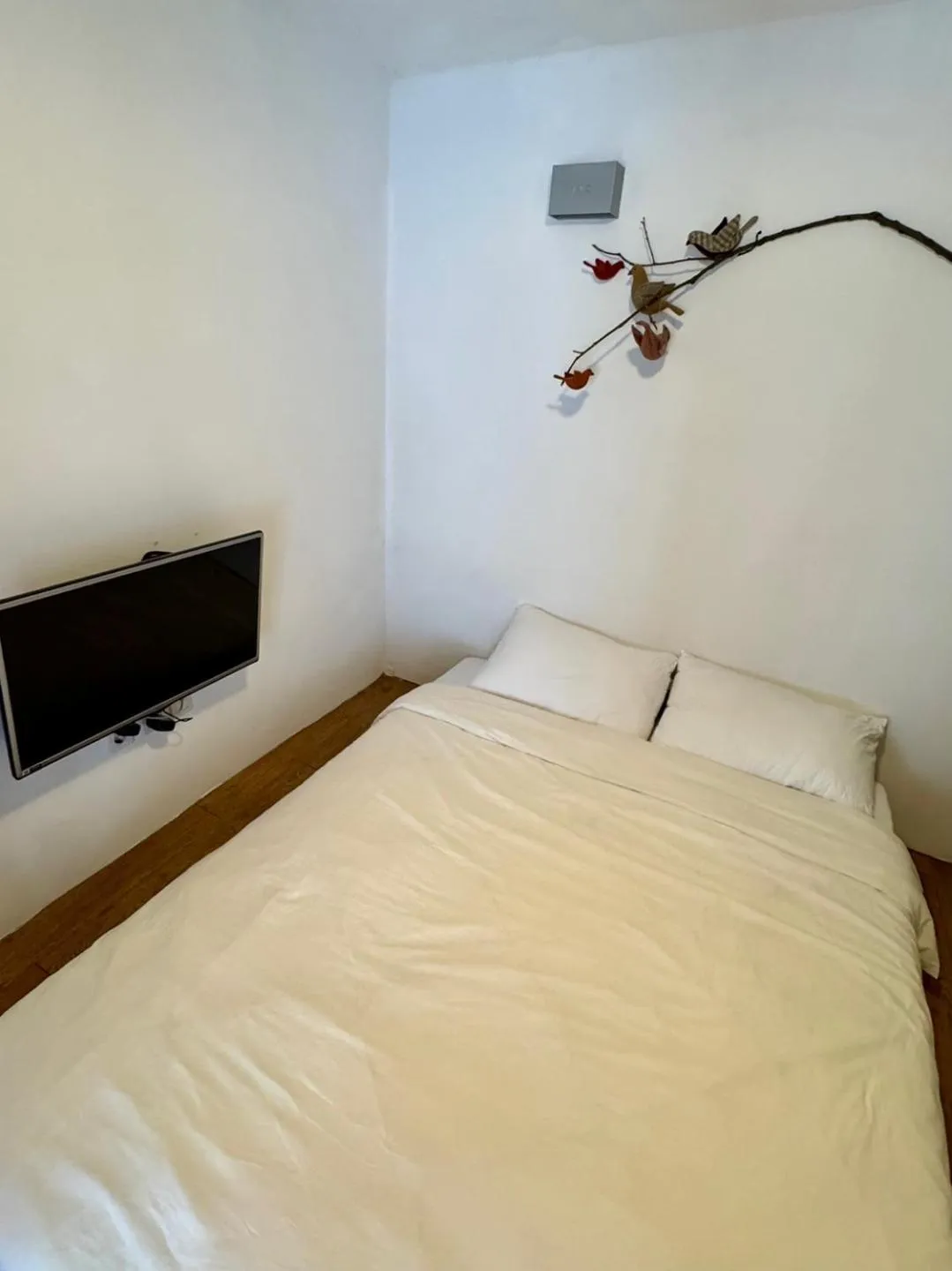 Bed in Jeonju Gaindang Hanok Stay
