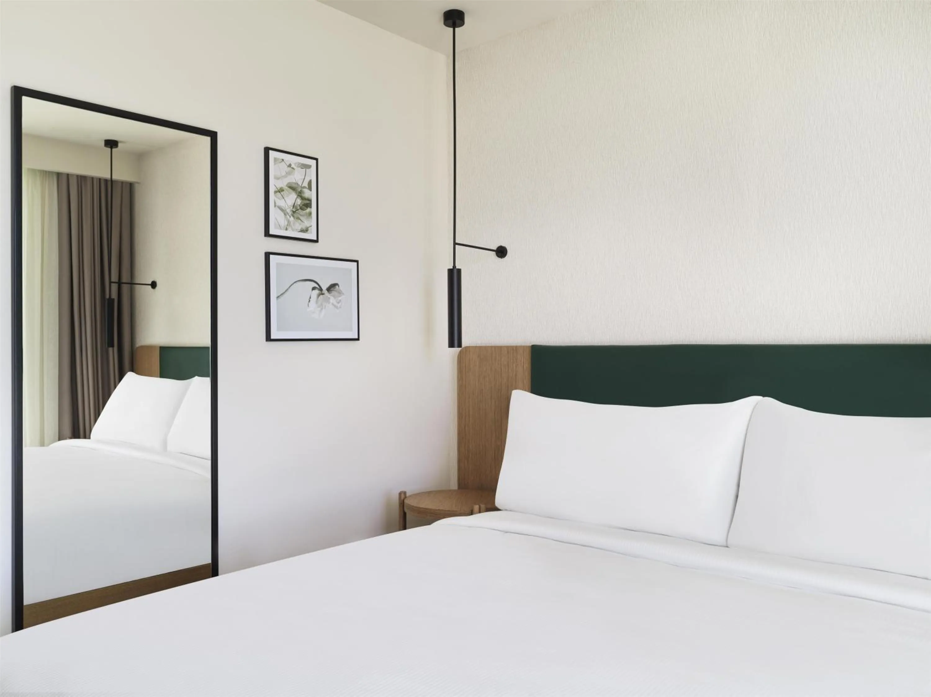 Bed in Hilton Garden Inn Chania City