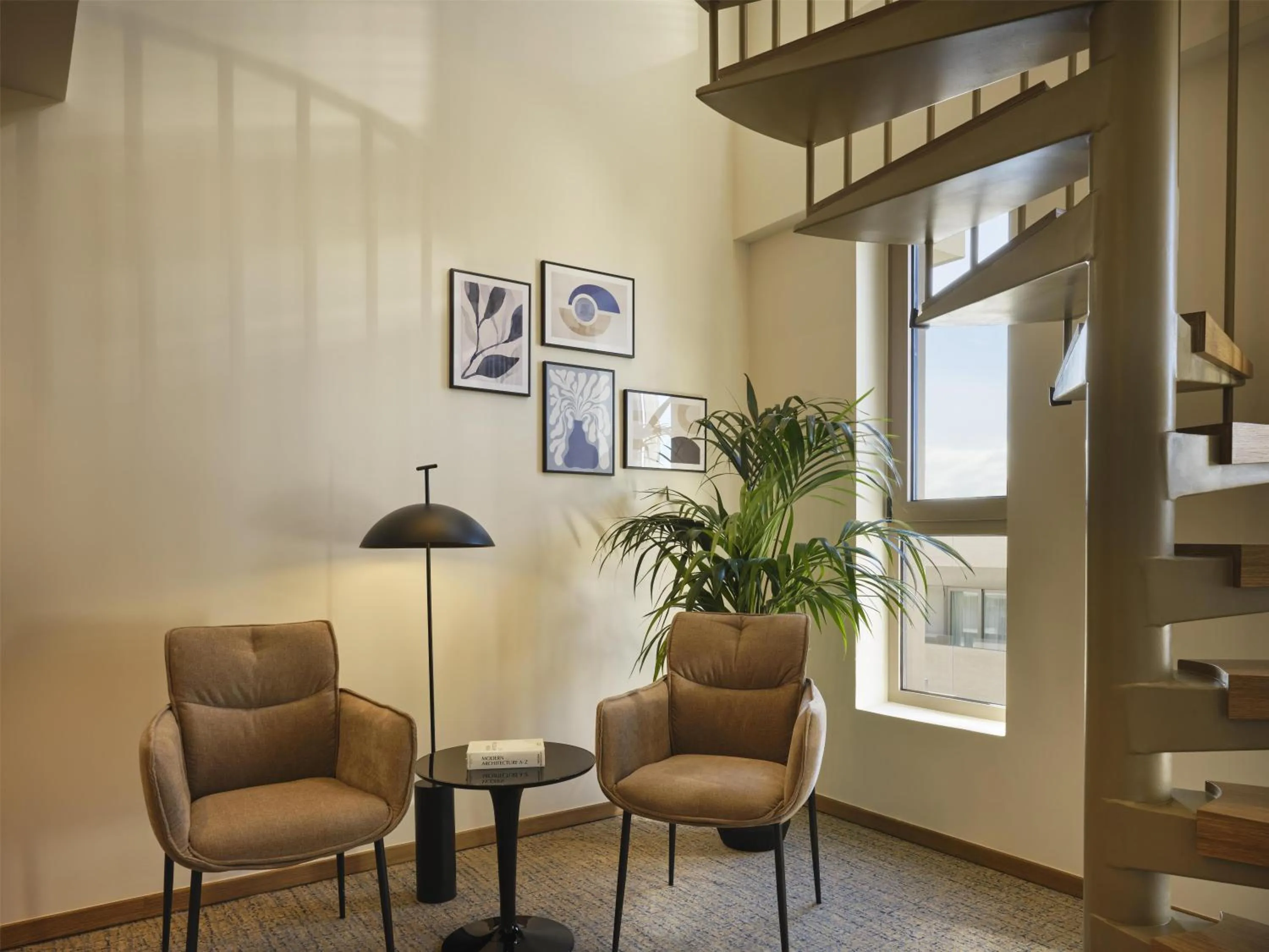 Living room in Hilton Garden Inn Chania City