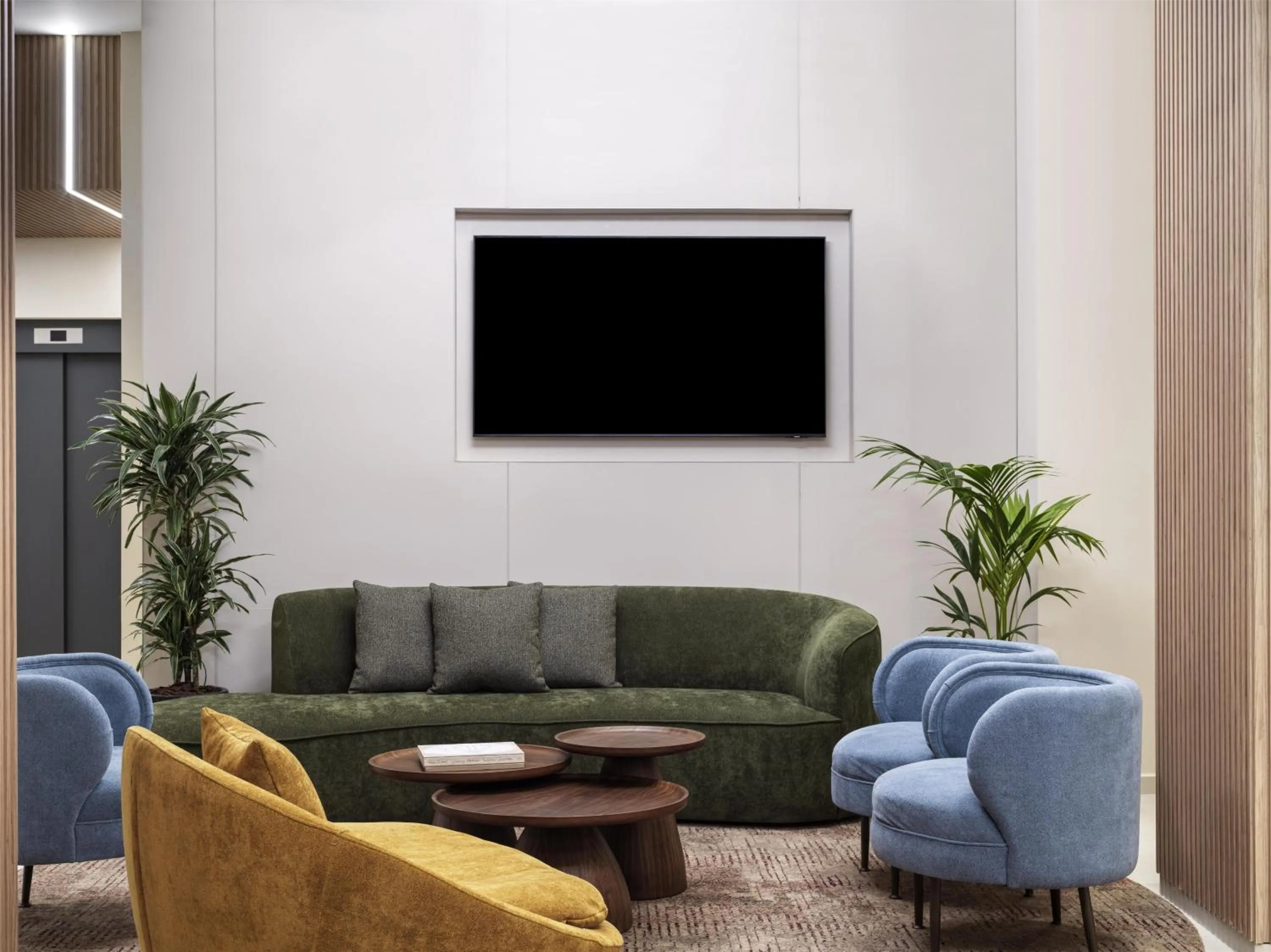 Lobby or reception in Hilton Garden Inn Chania City