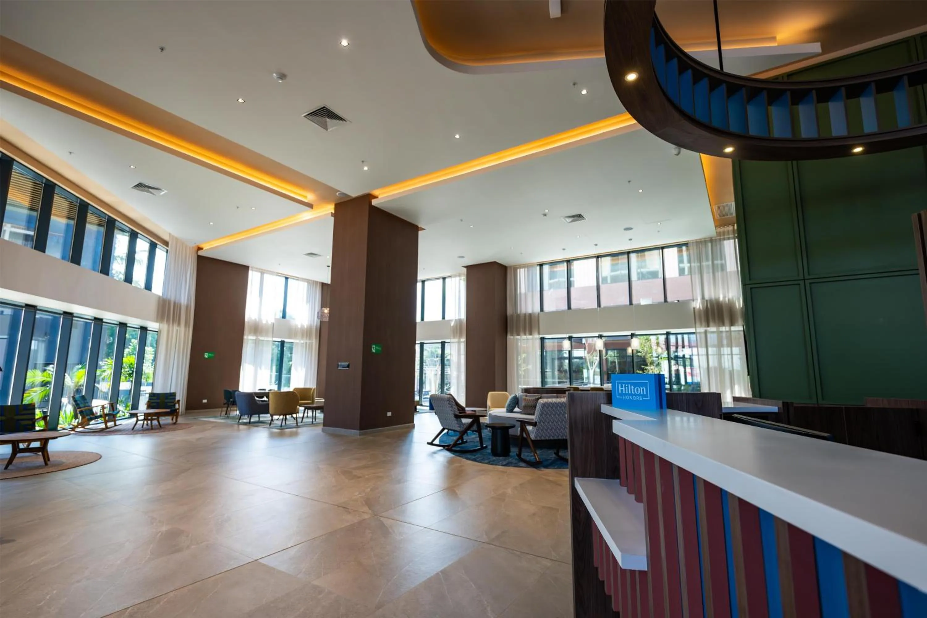 Lobby or reception in Hotel Hampton By Hilton Santiago De Los Caballeros