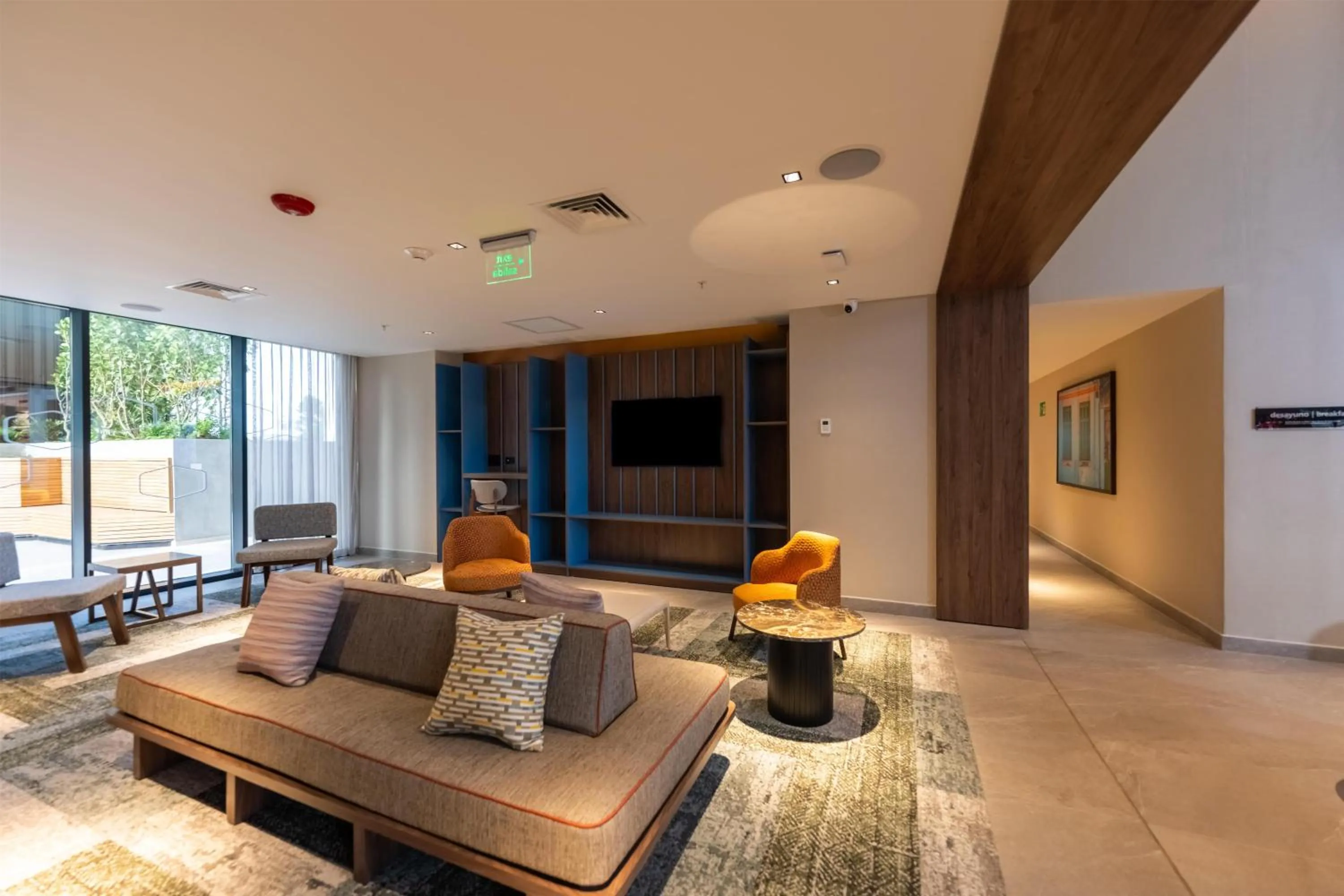 Lobby or reception in Hotel Hampton By Hilton Santiago De Los Caballeros