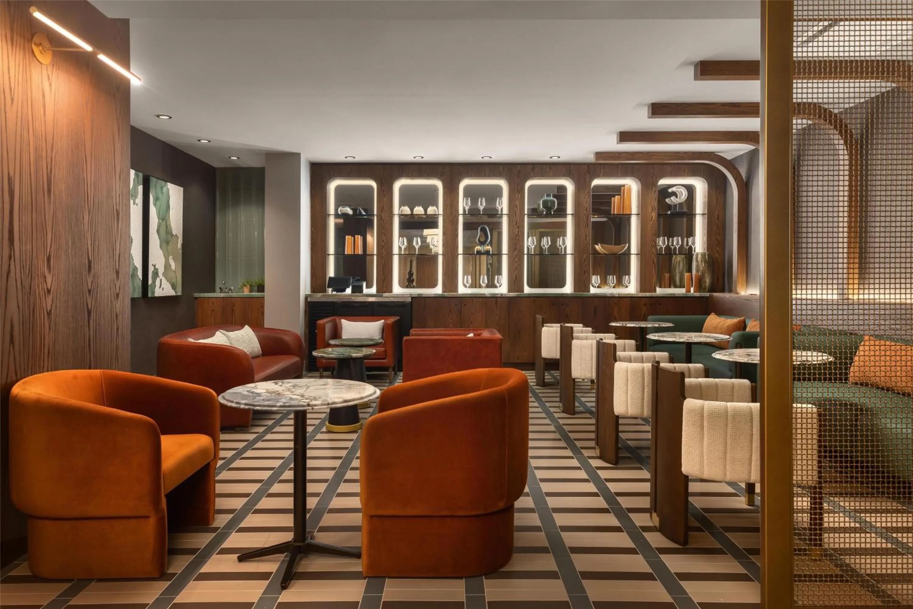 Lounge or bar in Hotel Railwayparc Montreal, Tapestry Collection By Hilton