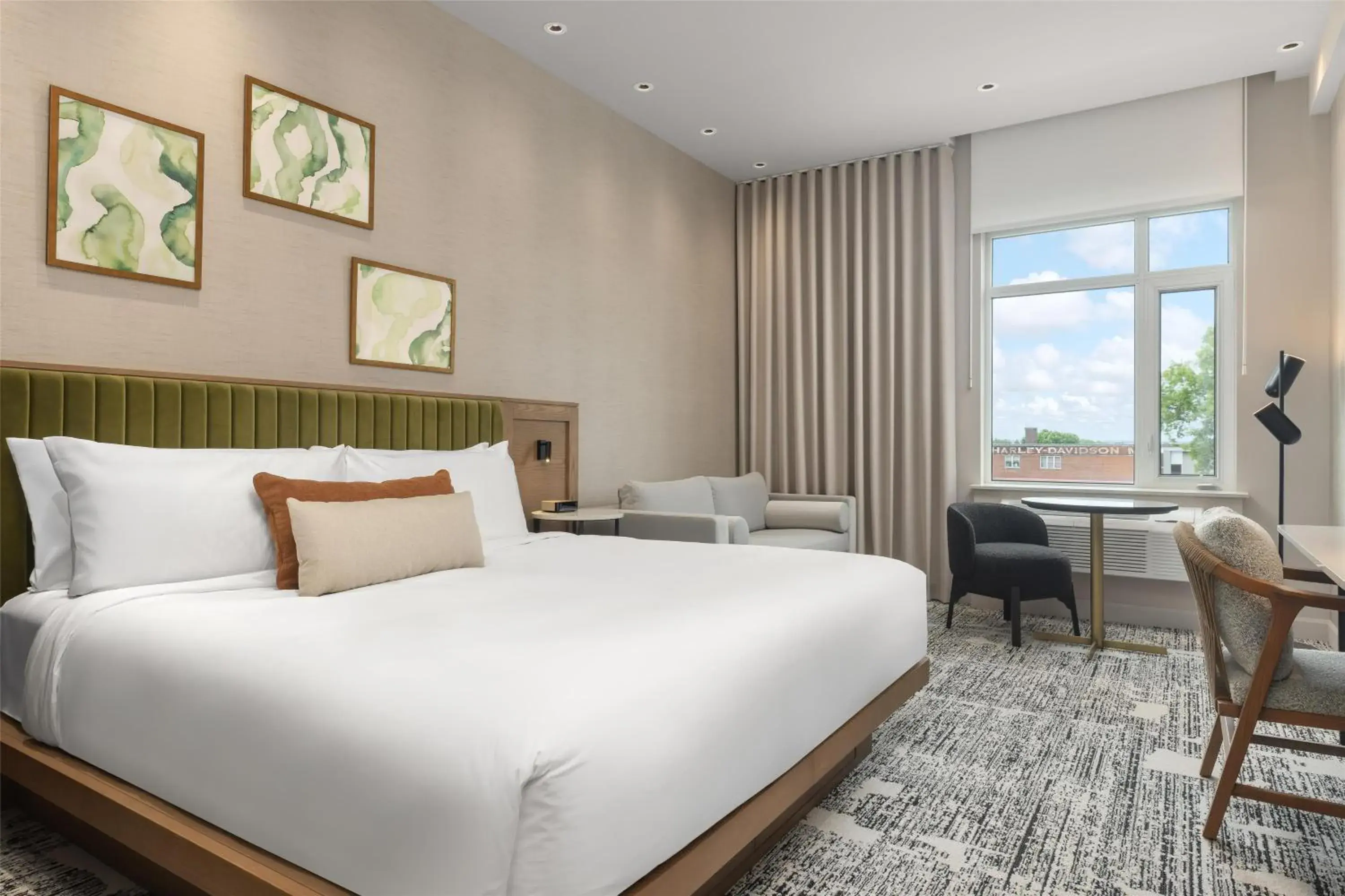 King Room with Kitchenette and Sofa Bed in Hotel Railwayparc Montreal, Tapestry Collection By Hilton King Room with Kitchenette and Sofa Bed in Hotel Railwayparc Montreal, Tapestry Collection By Hilton