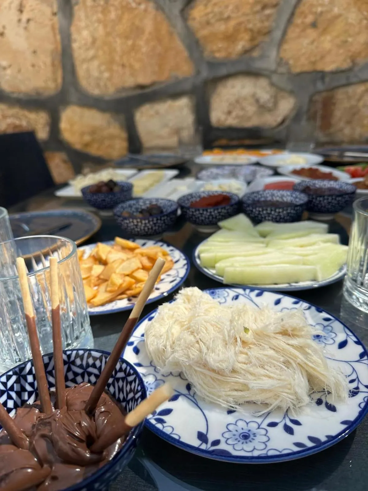 Continental breakfast in Tikir House