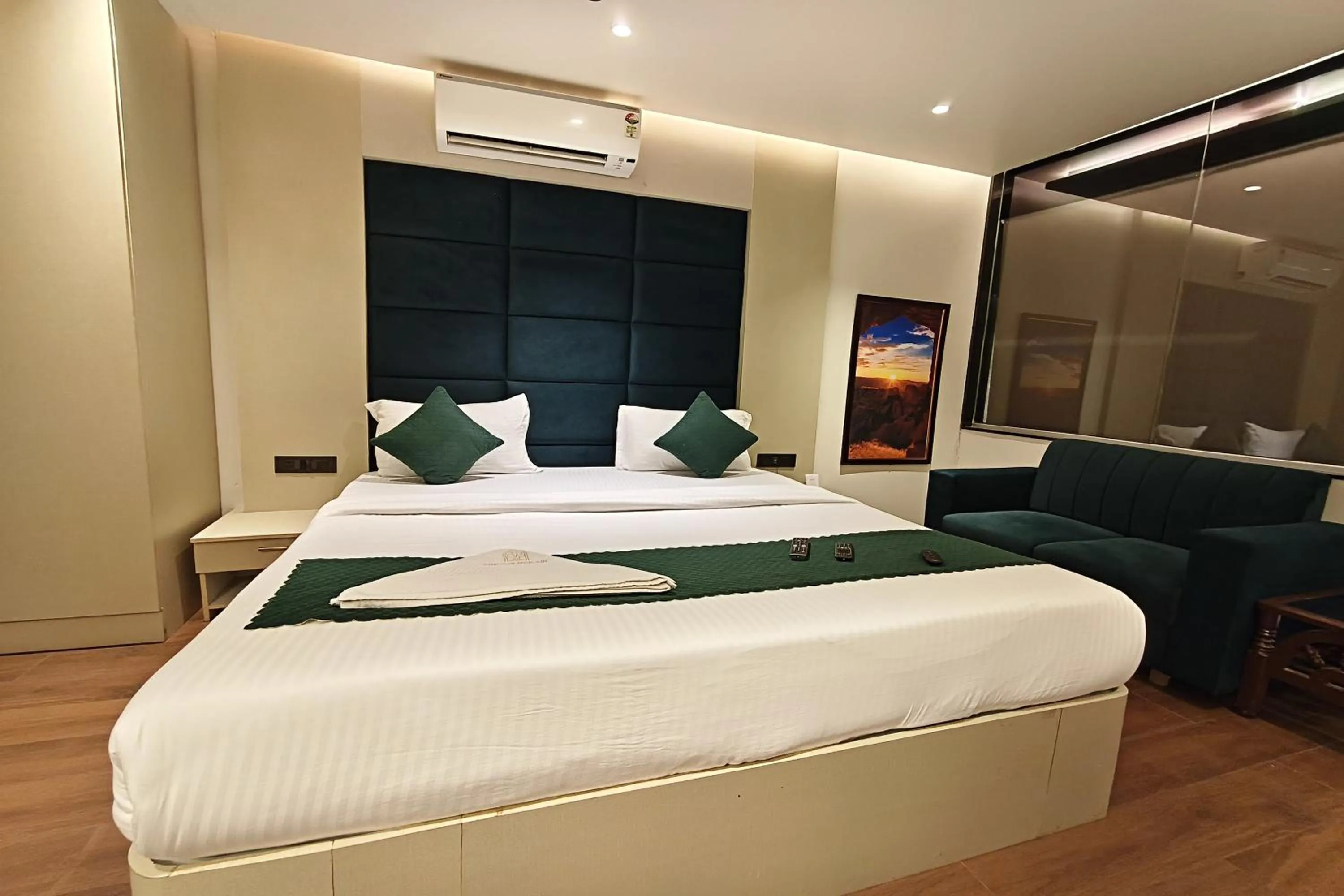 Bed in The Golden Arc