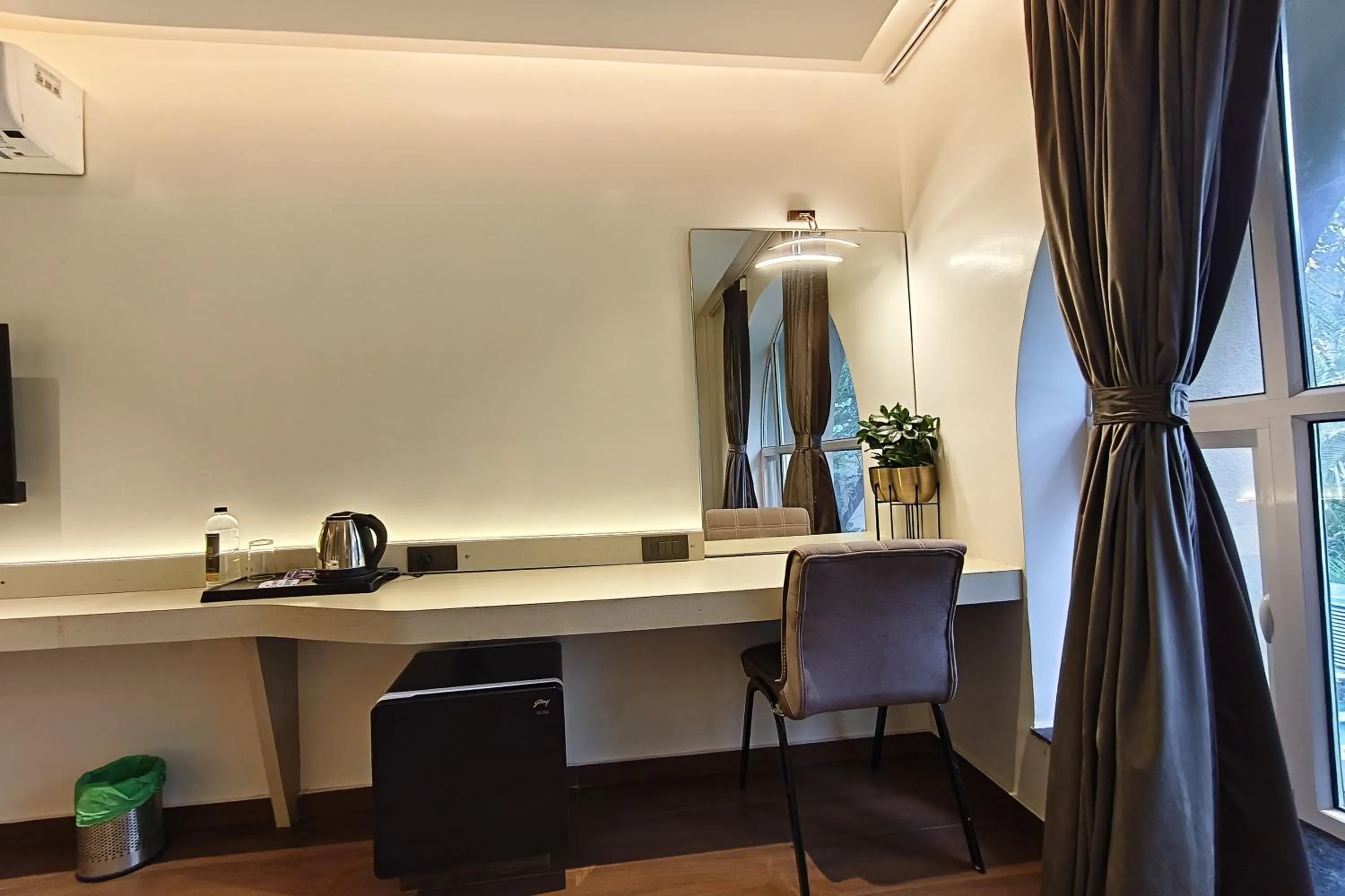 TV and multimedia in The Golden Arc