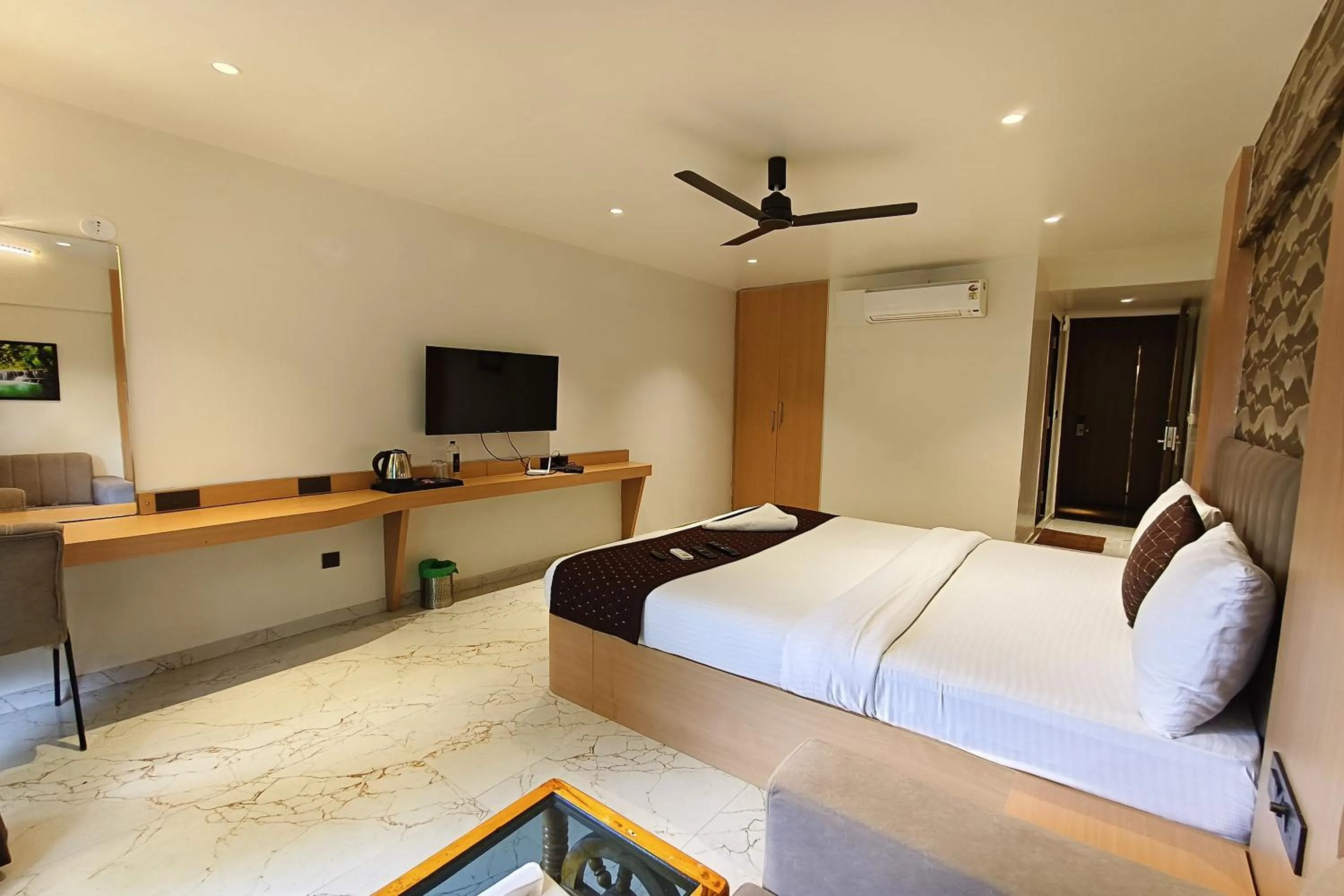 Bed in The Golden Arc