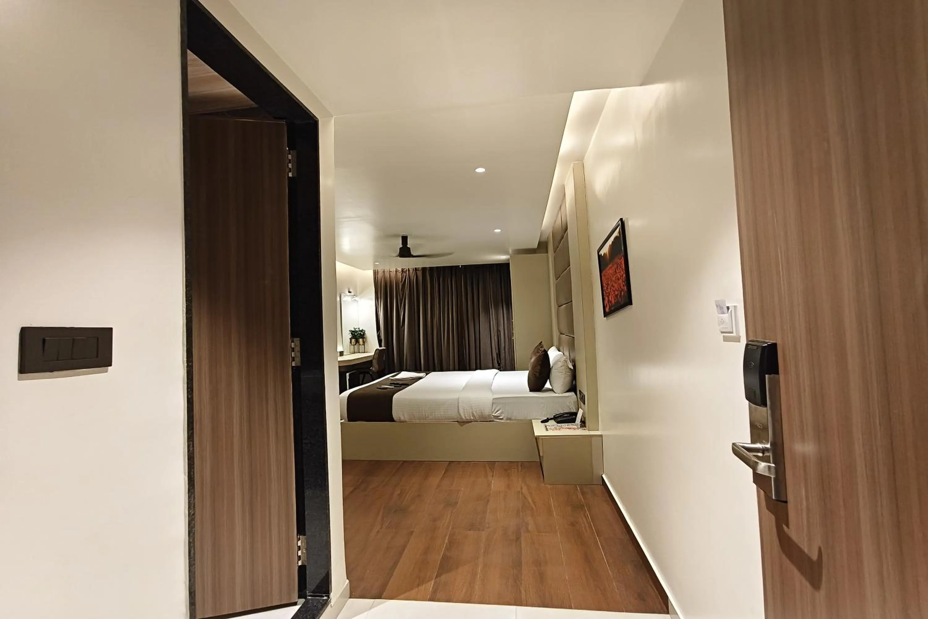 Bed in The Golden Arc