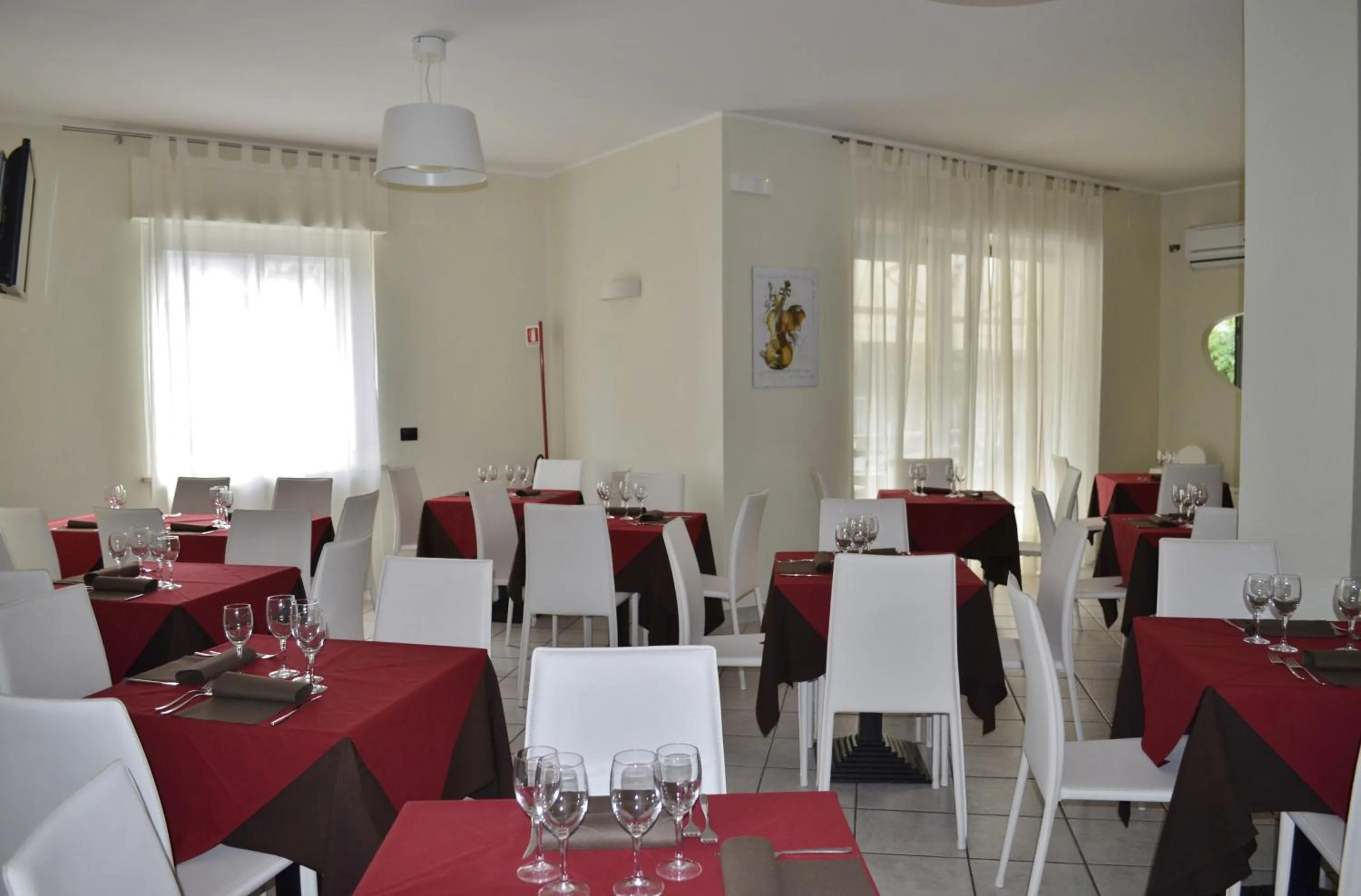 Restaurant/places to eat in Hotel Sette Note