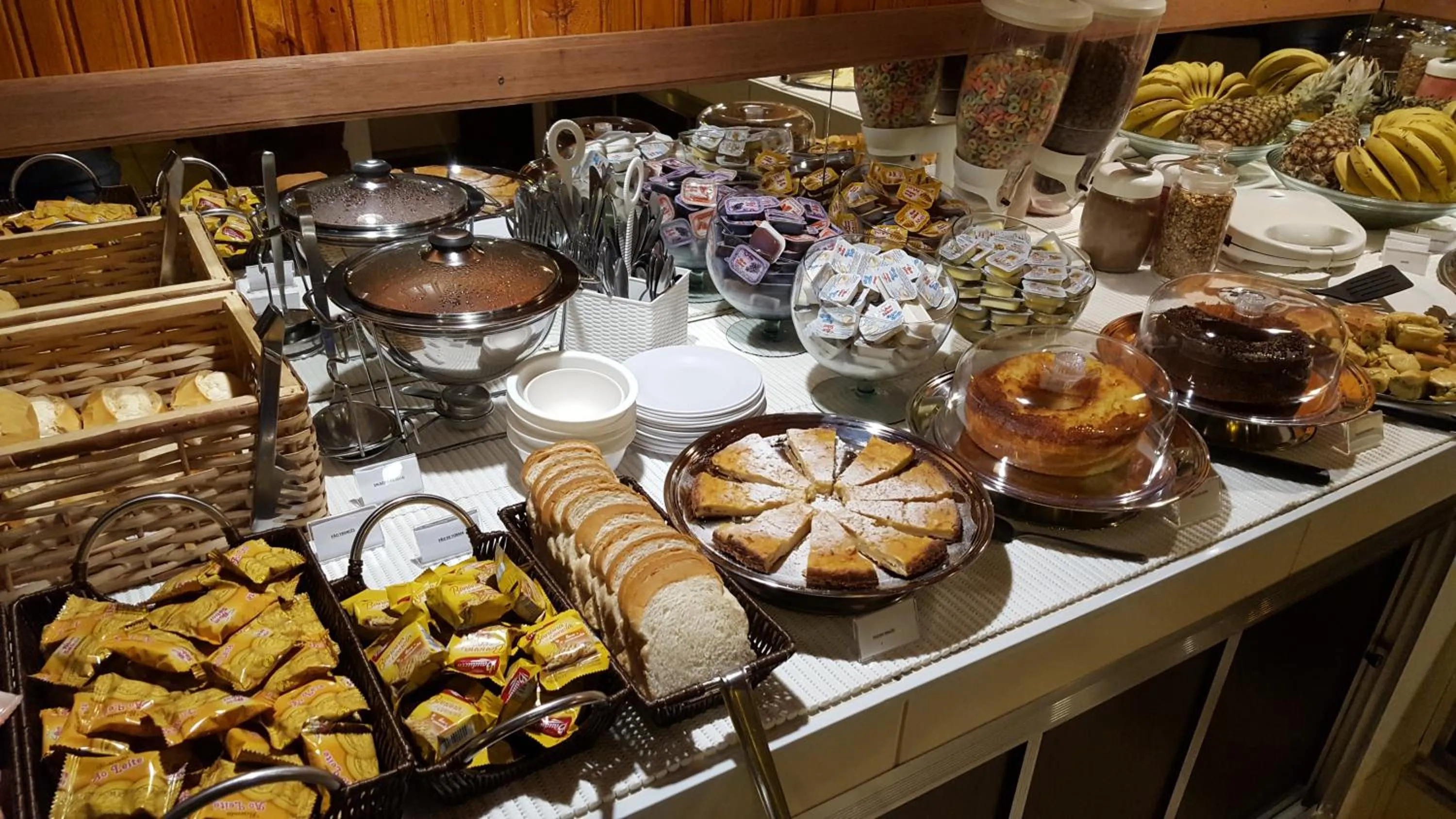 Continental breakfast in Hotel Talu