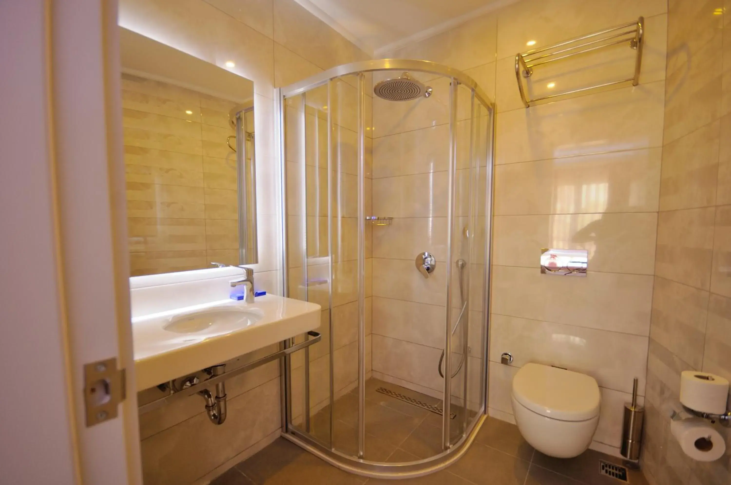 Standard Twin Room in Datca Sapphire Hotel Standard Twin Room in Datca Sapphire Hotel