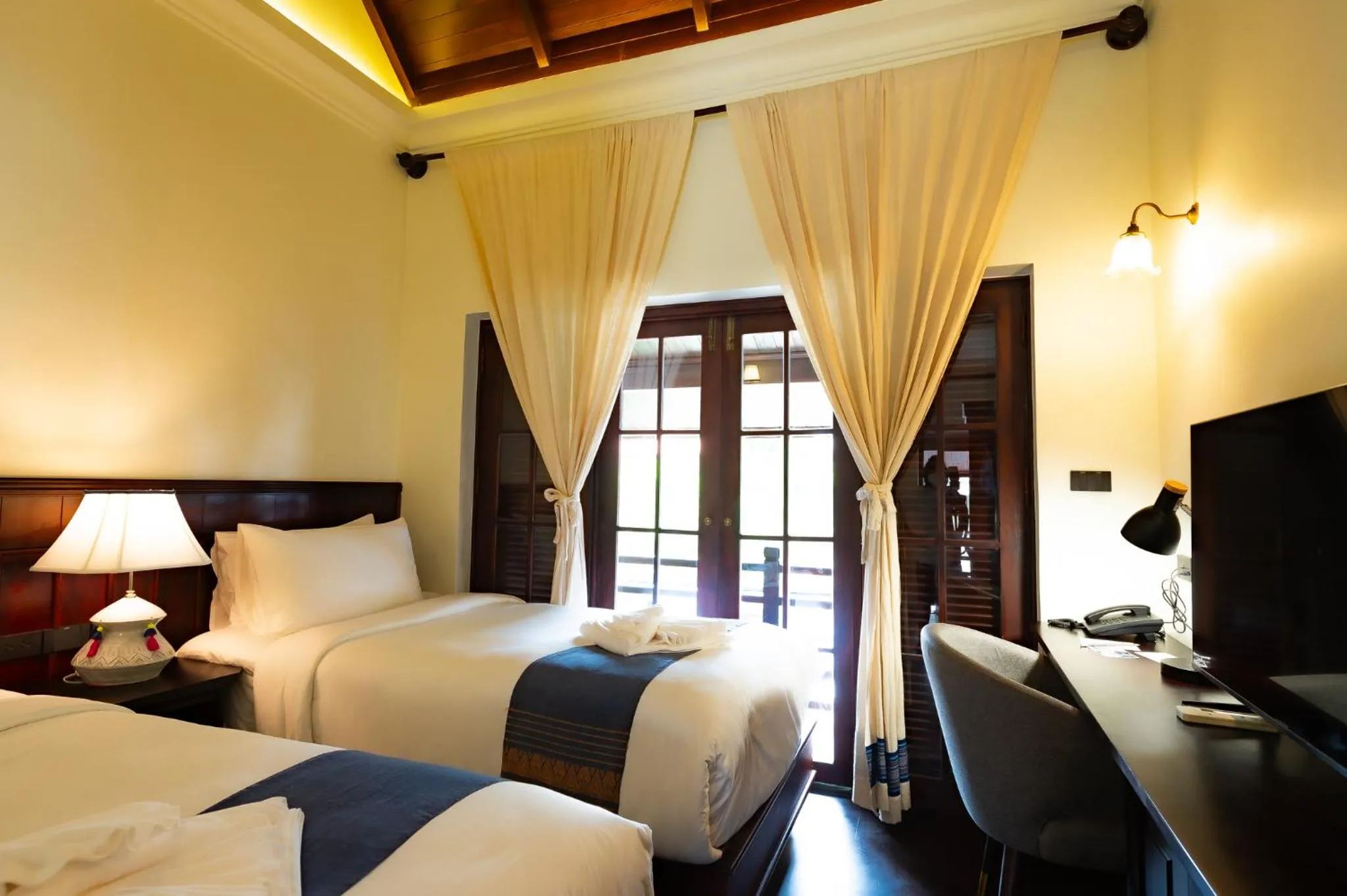 Bed in Sengphachanh Heritage Boutique