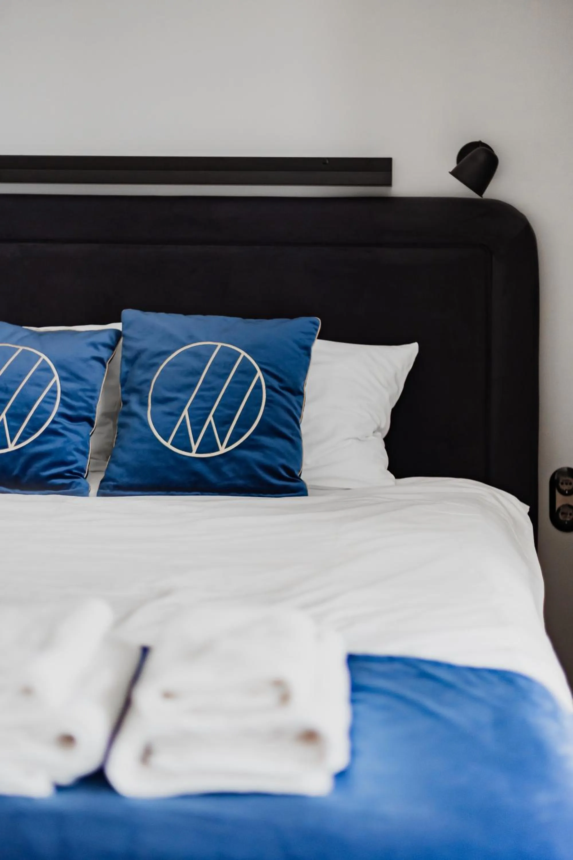 Bed in Warsaw Concept