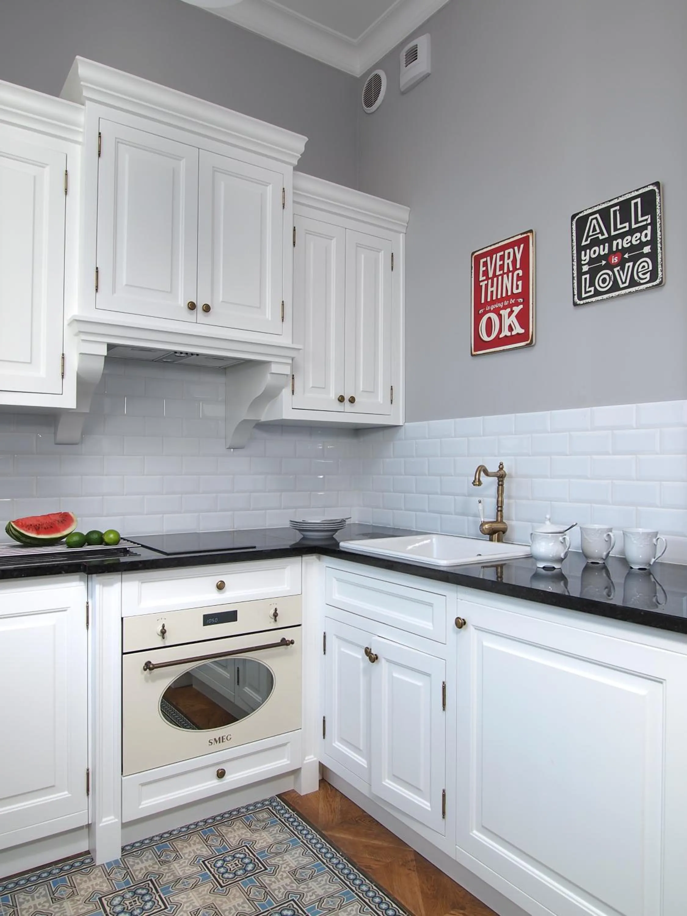 Food and drinks in Warsaw Concept