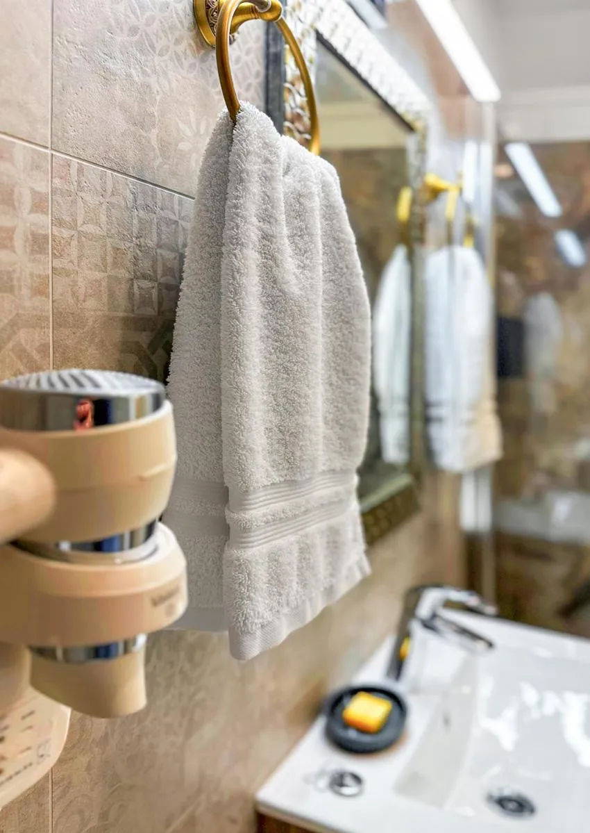 Bathroom in Riverside Inn