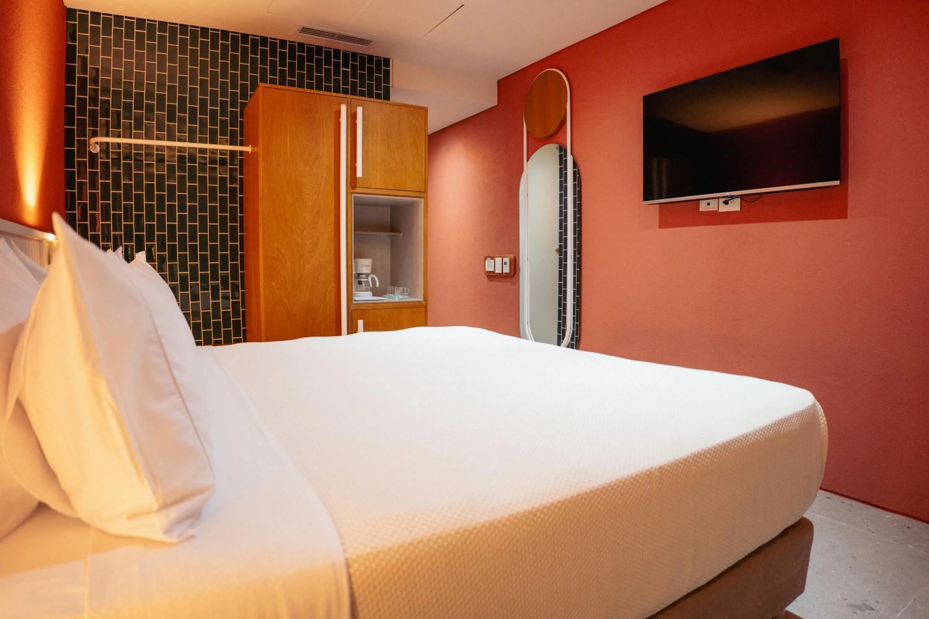 Bed in Zapadilly Tree Hotel