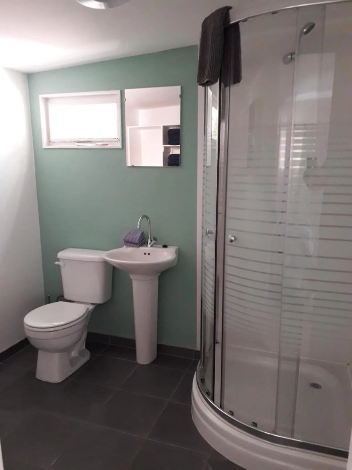 Palm Trees Apartments