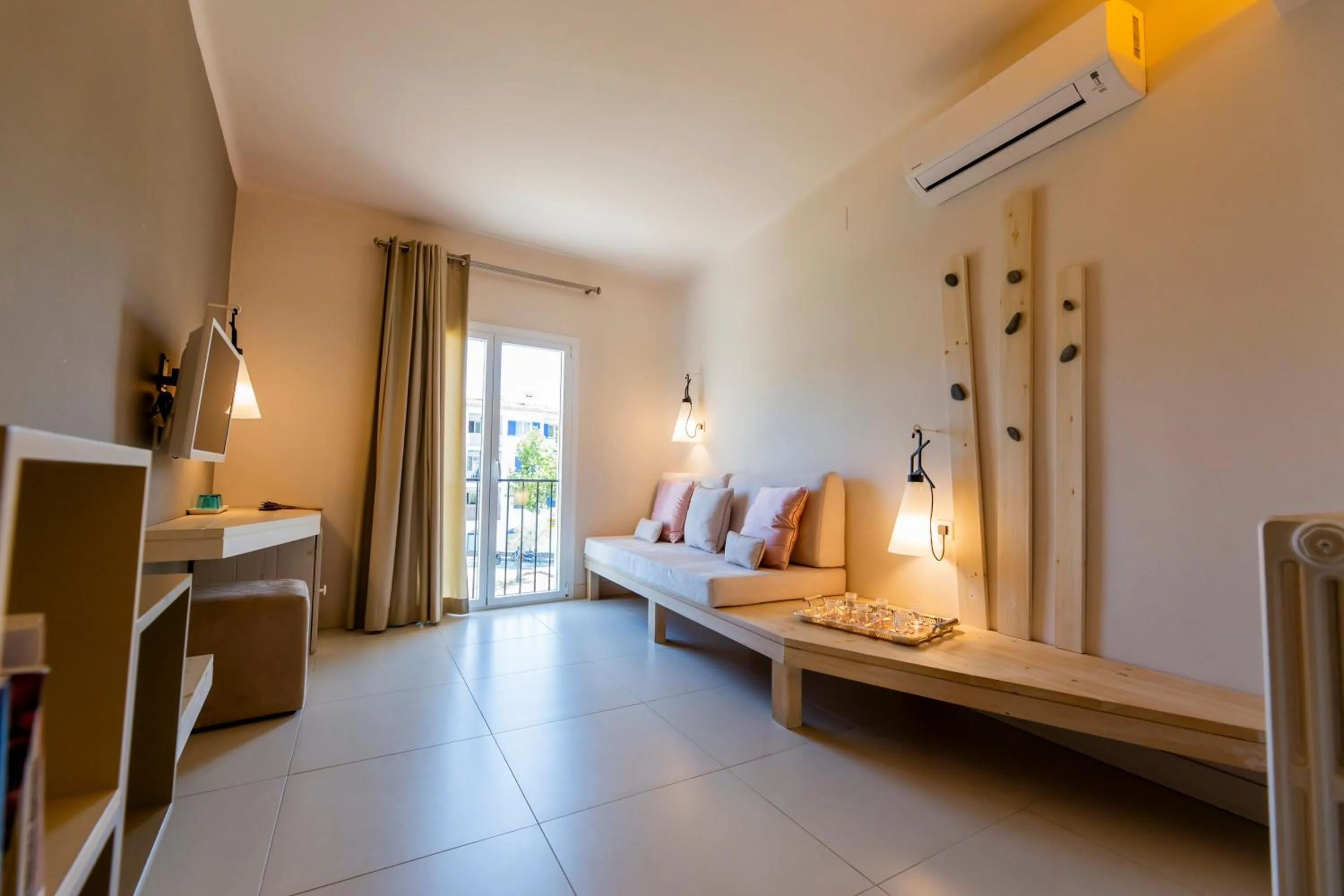 Bed in Hotel Tarongeta - Adults Only