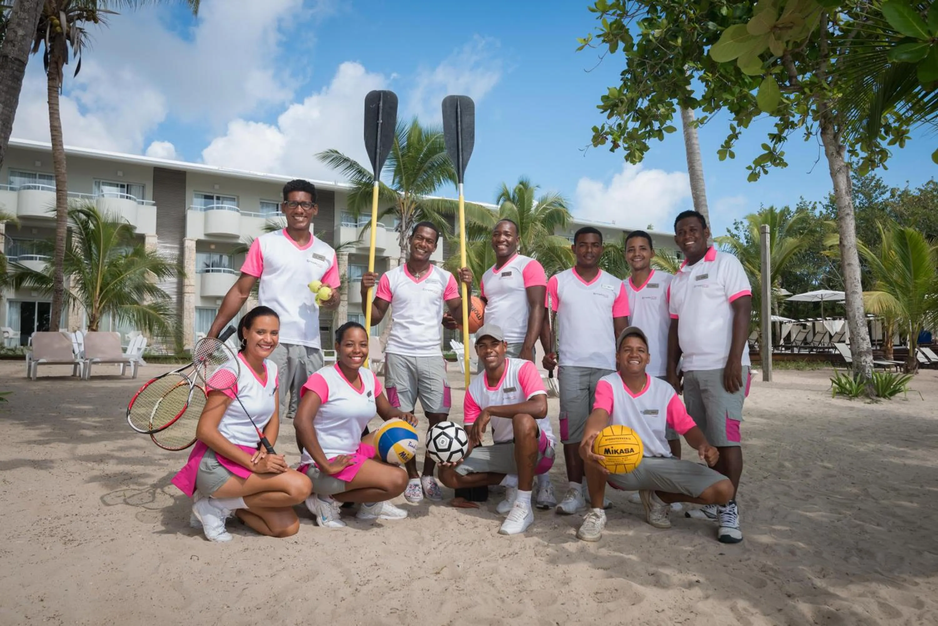 People in Emotions by Hodelpa - Juan Dolio