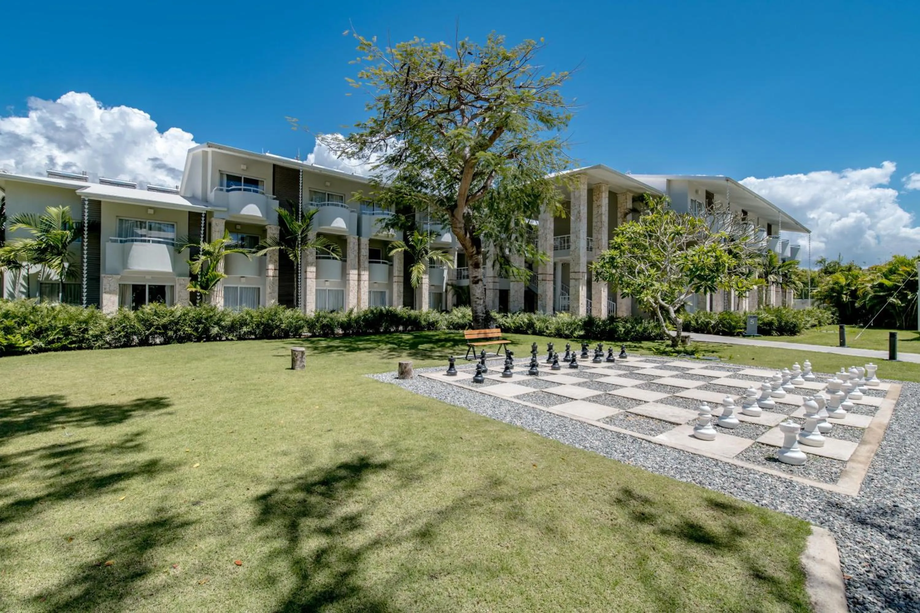 Property building in Emotions by Hodelpa - Juan Dolio