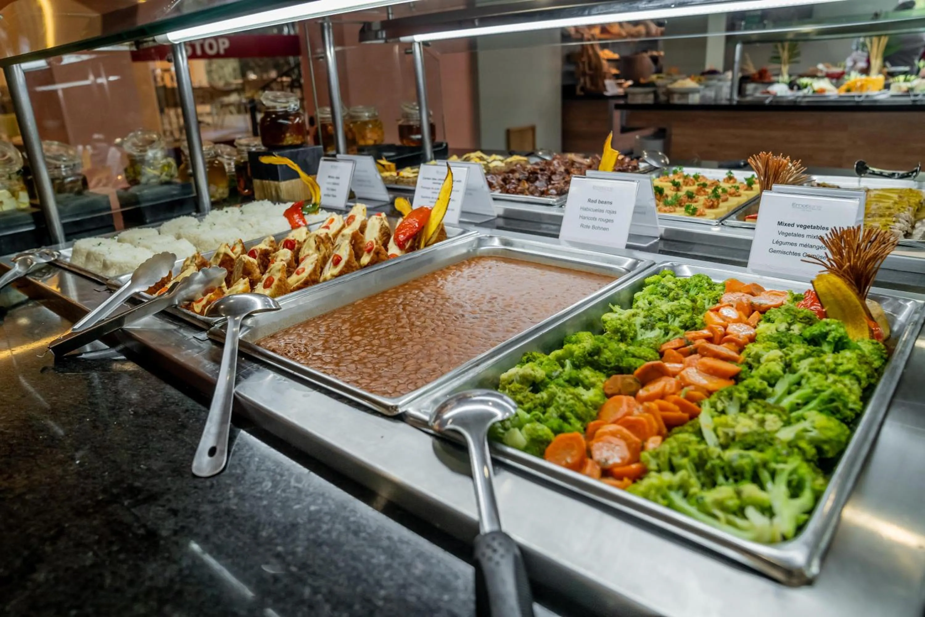 Restaurant/places to eat in Emotions by Hodelpa - Juan Dolio